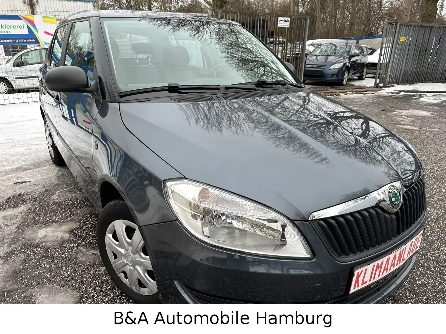 Skoda Fabia Classic 2 Hand+Tüv/Au 10.27+Klima Grau - 2