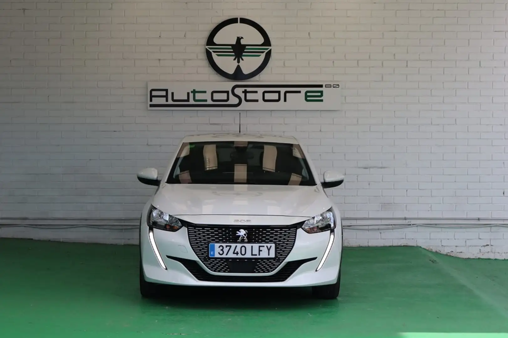 Peugeot 208 Allure Eléctrico 100kW Blanco - 2
