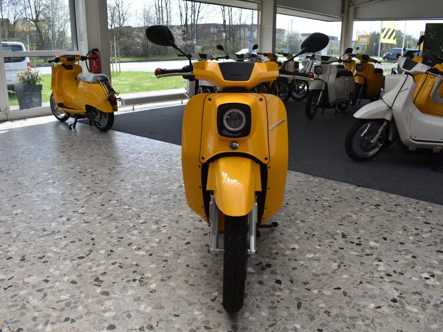 Govecs e-Schwalbe L1E Refurbed Naranja - 2