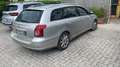 Toyota Avensis SW 2.0 td 4d - thumbnail 2