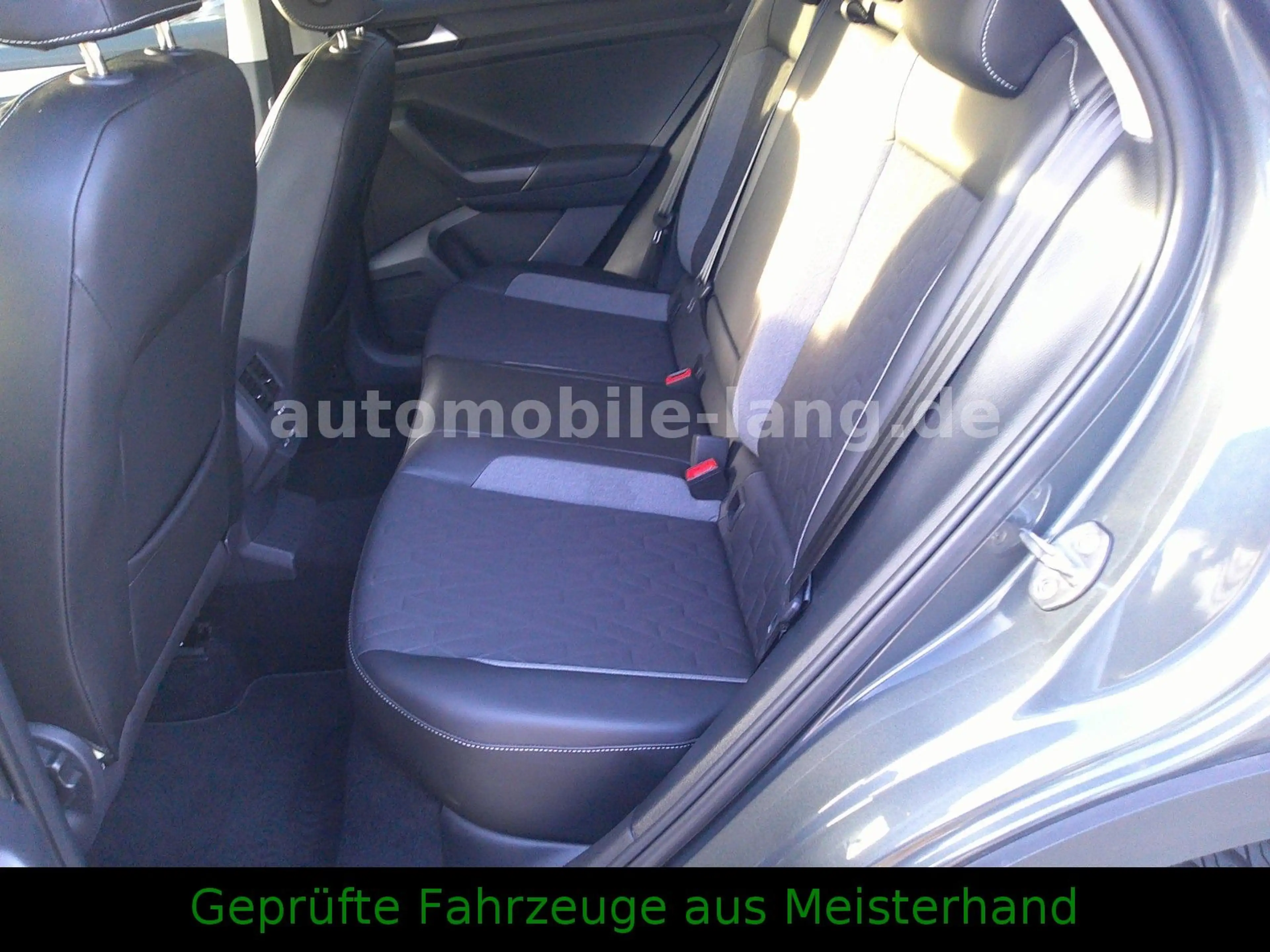 Volkswagen T-Roc 1,0 Goal #ACC #SHZ #KLIMAAUTO — photo 9