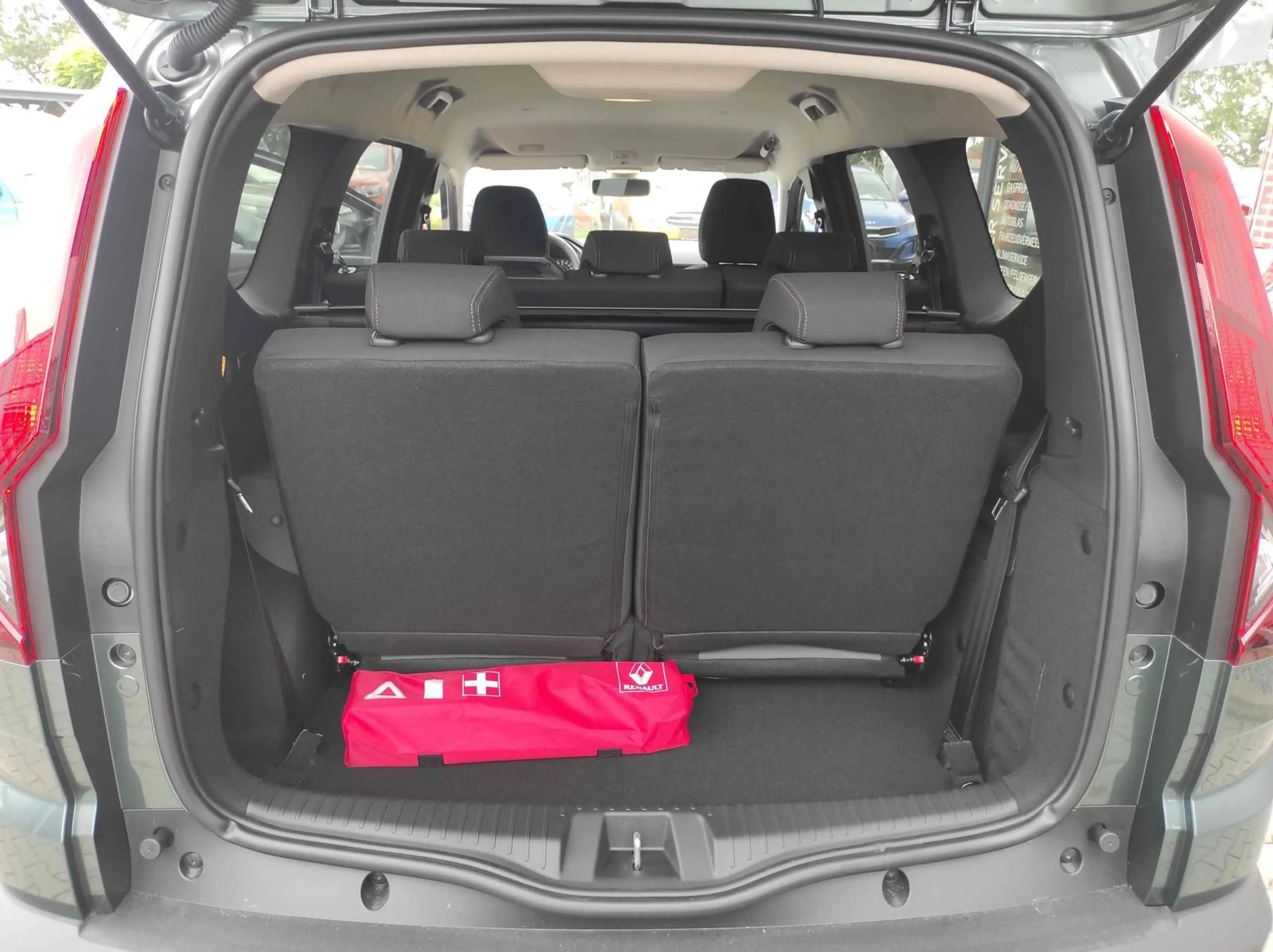 Dacia Jogger Dacia Jogger Extreme+7Sitzer+Cam+APP+SHZ — photo 11