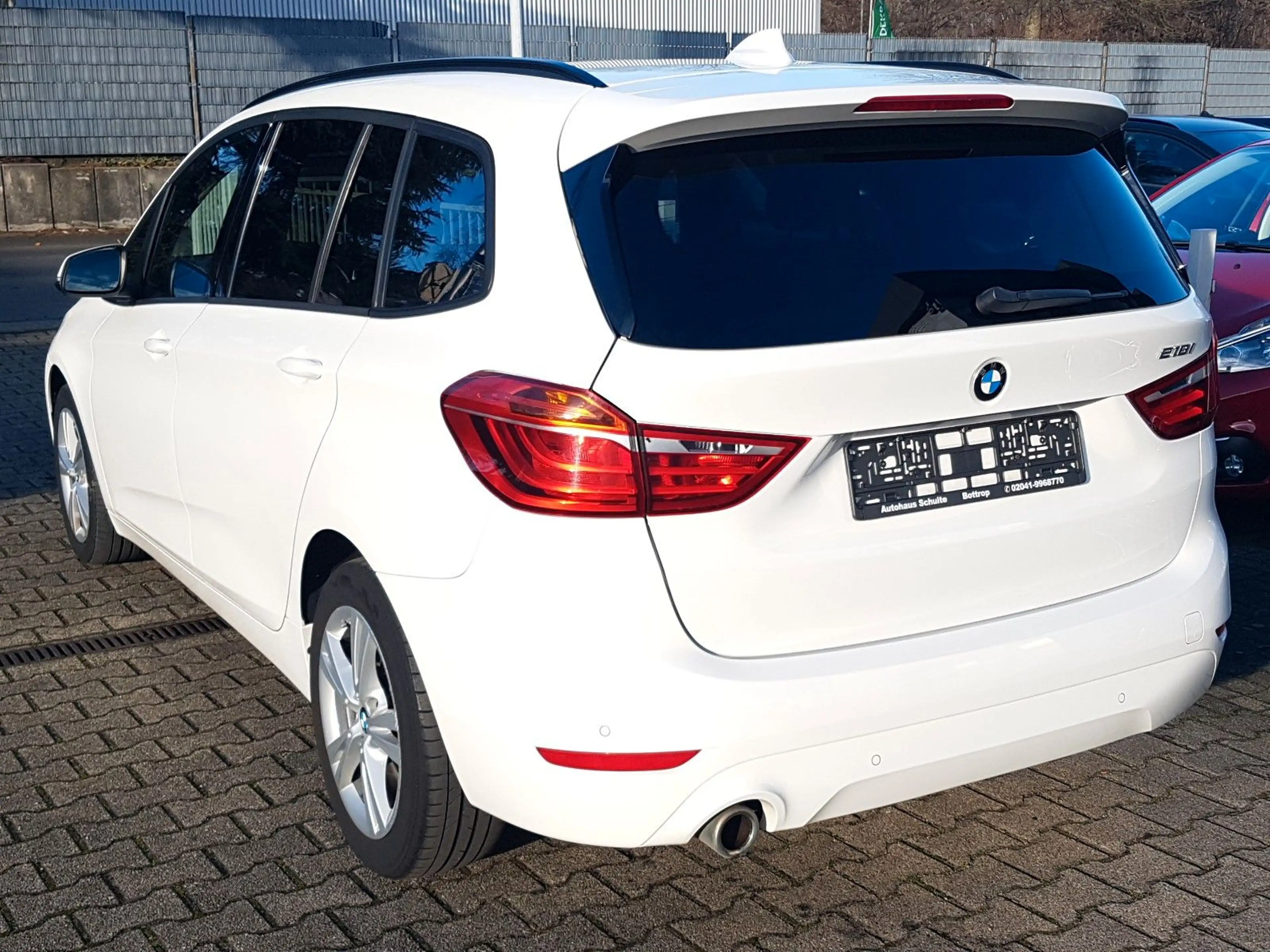 BMW 218 Aut. Advantage LED Sitzhzg. PDC — photo 2