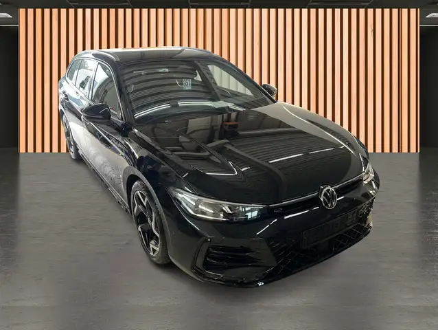 Volkswagen Passat view 23