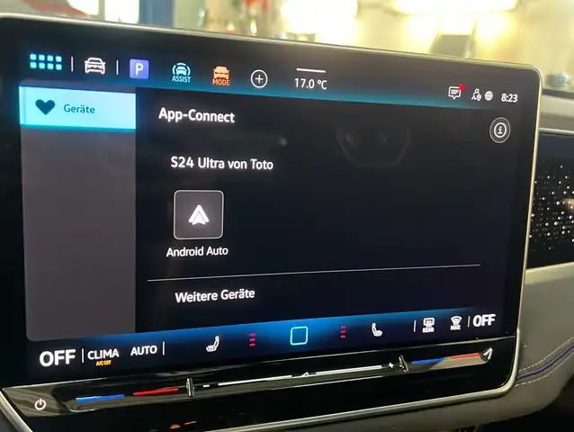 Volkswagen Passat view 13