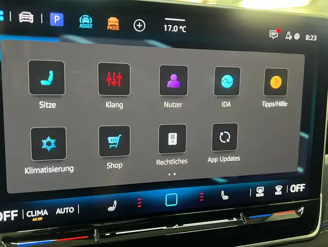 Volkswagen Passat view 11