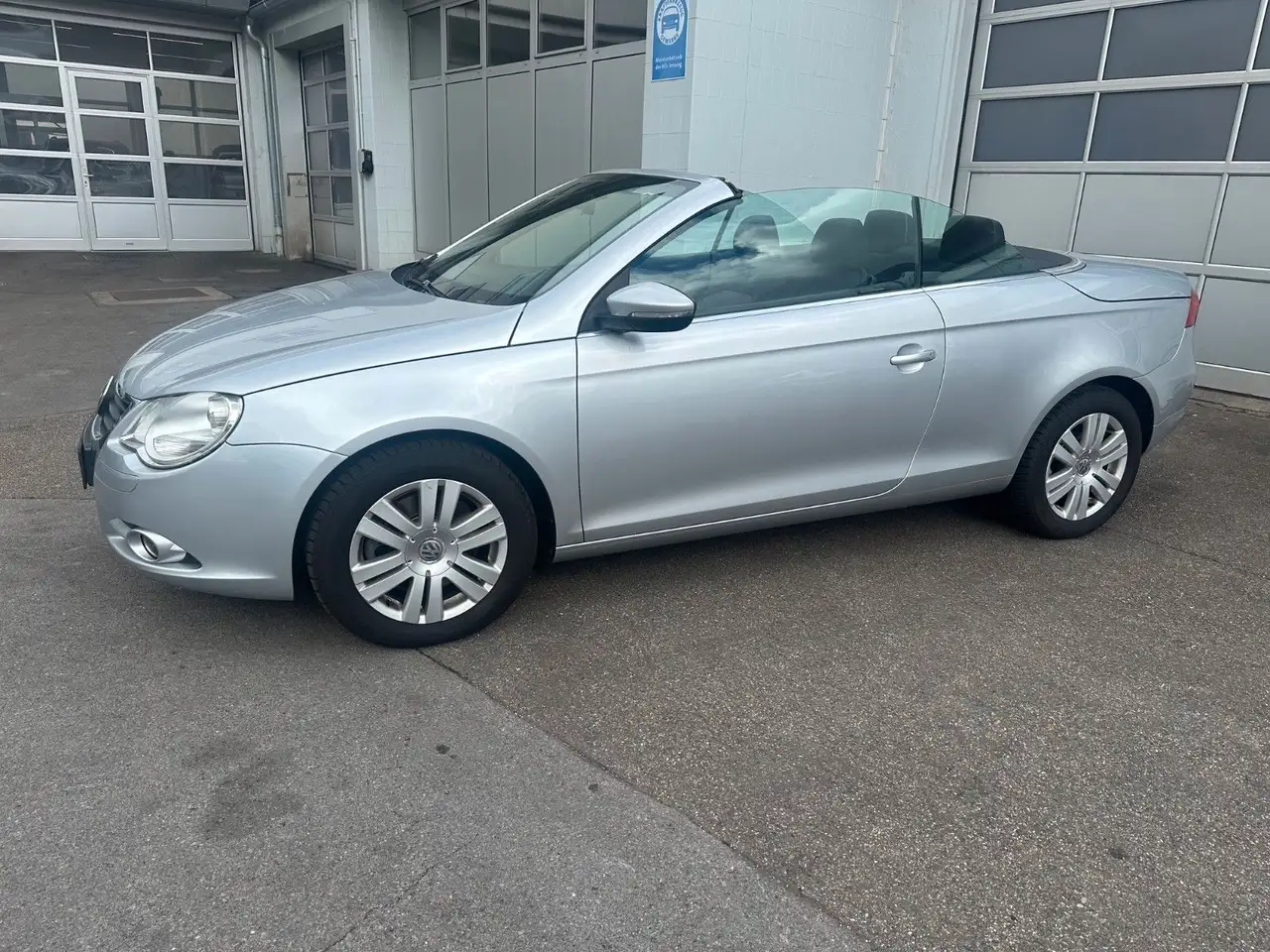Volkswagen Eos