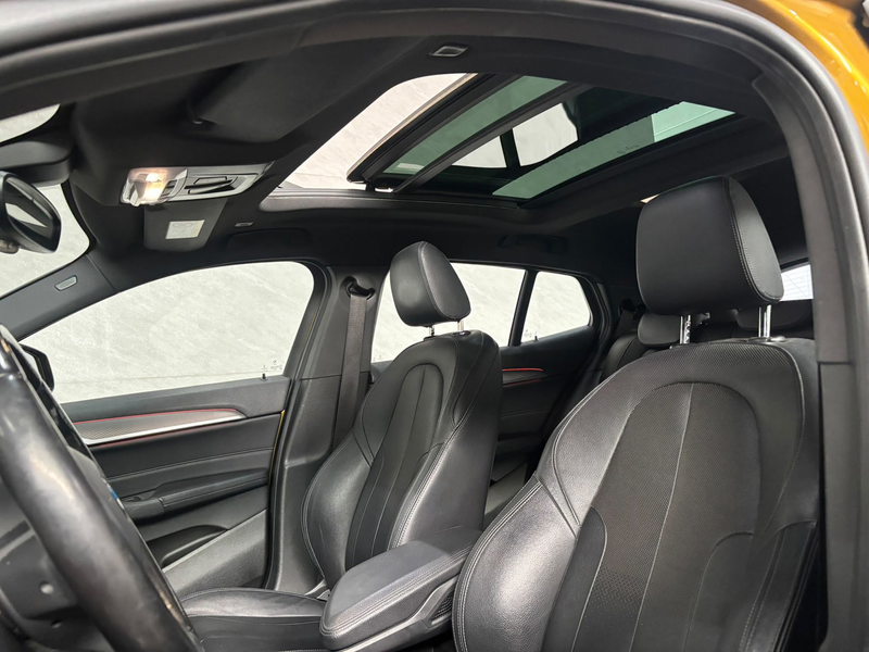 BMW X2 SDrive18i - H&K - Pano - Stoelverwarming - Cruise — photo 11