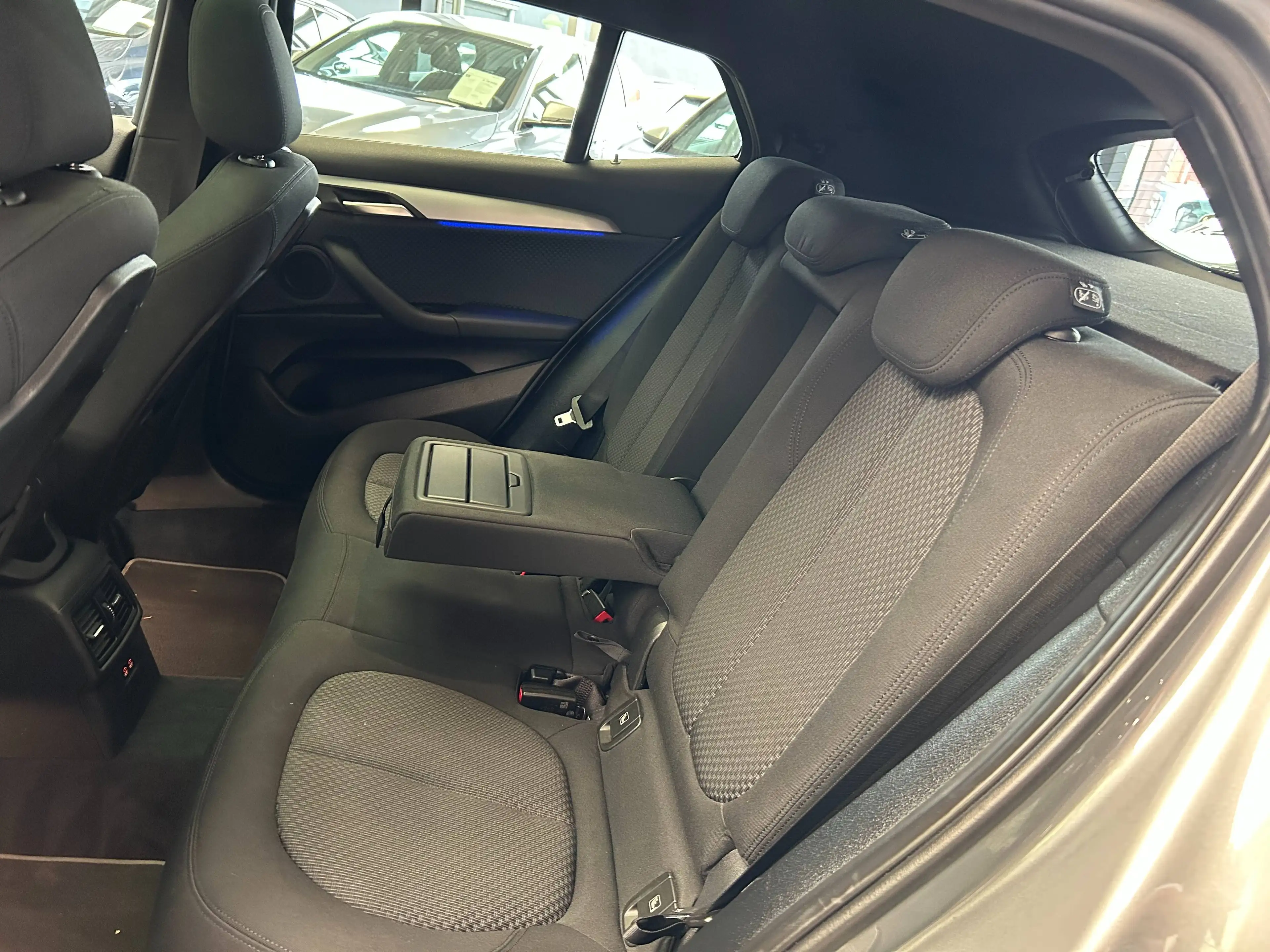 BMW X2 sDrive18d Pano/Led/VerwZet/Gps/Cruise/Pdc/Dab/Bt *1j garantie* — photo 8