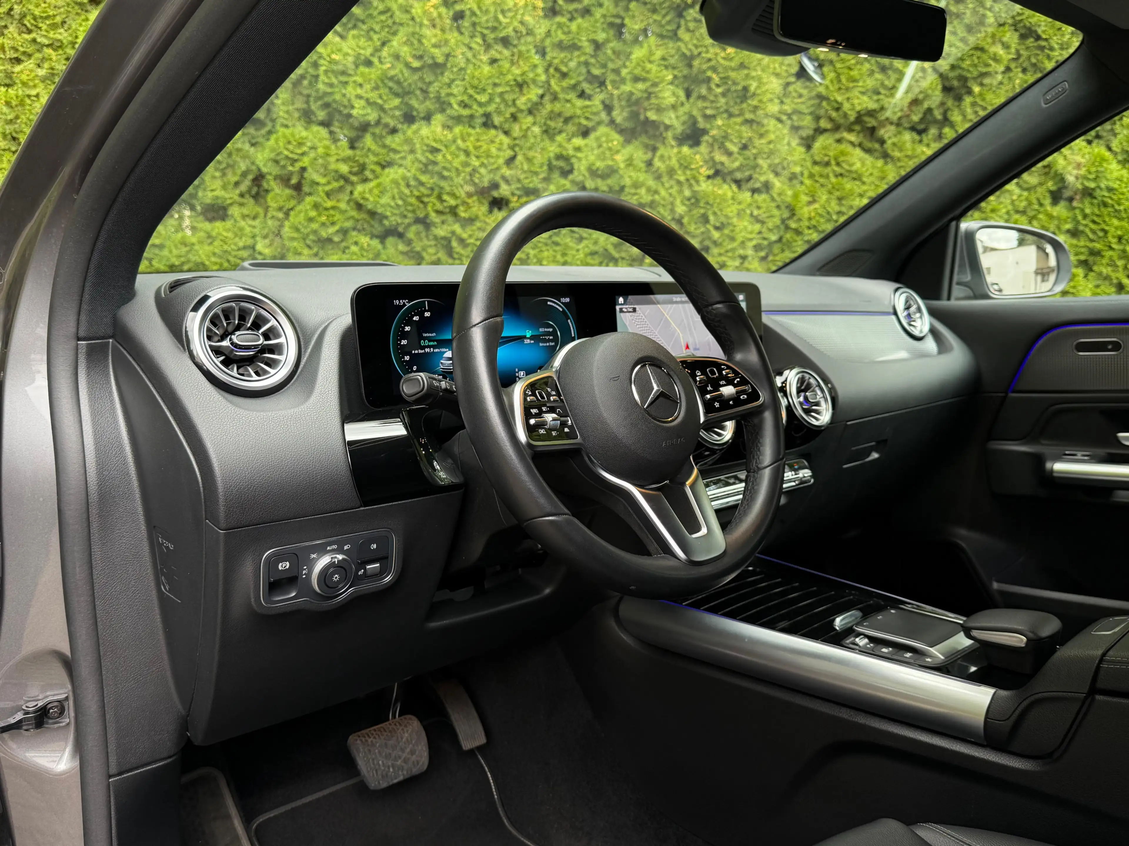 Mercedes-Benz EQA 350 4M Progressive LED+MBUX+KAM+AHK+HuD+DIST — photo 13
