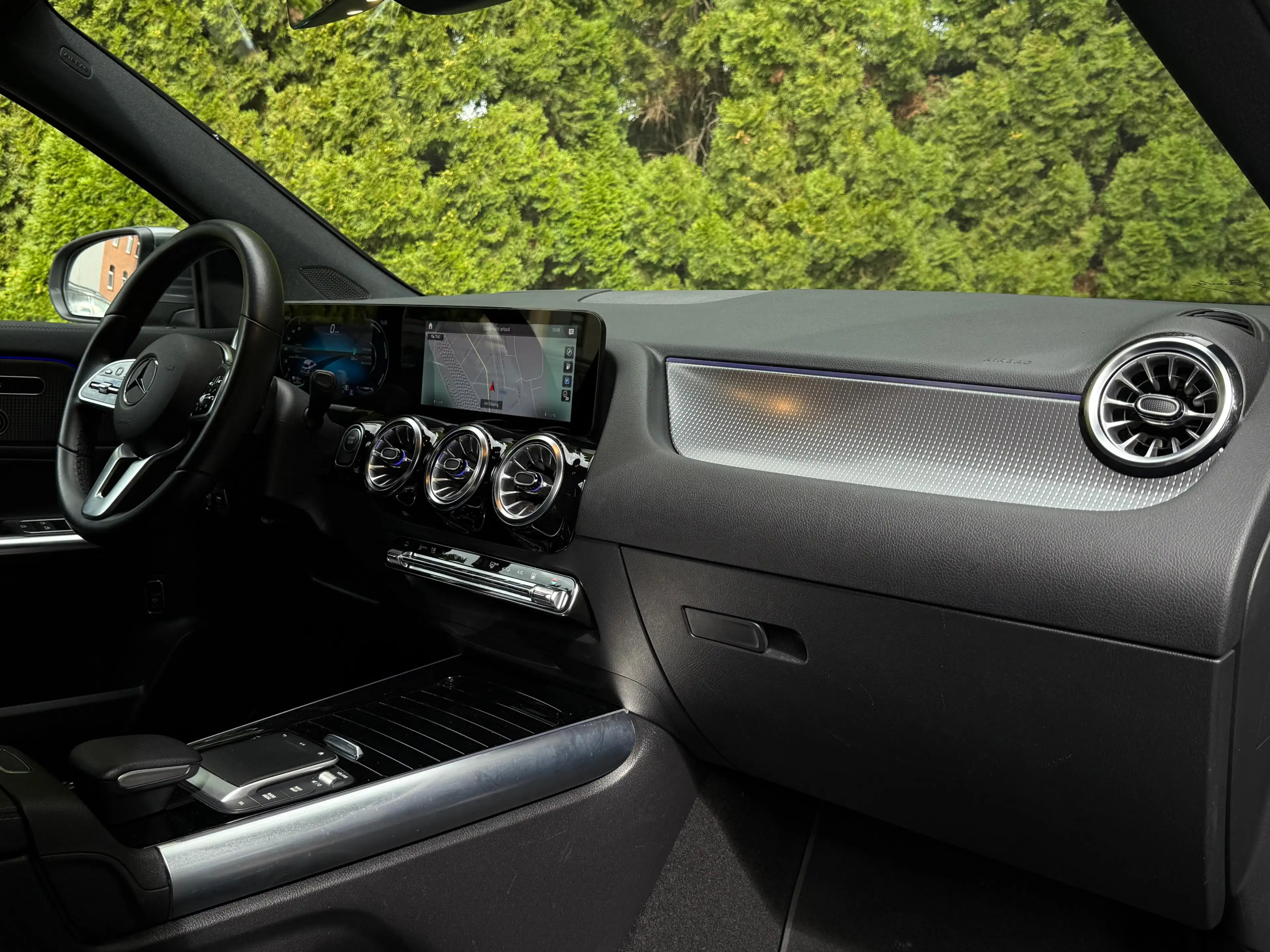 Mercedes-Benz EQA 350 4M Progressive LED+MBUX+KAM+AHK+HuD+DIST — photo 15