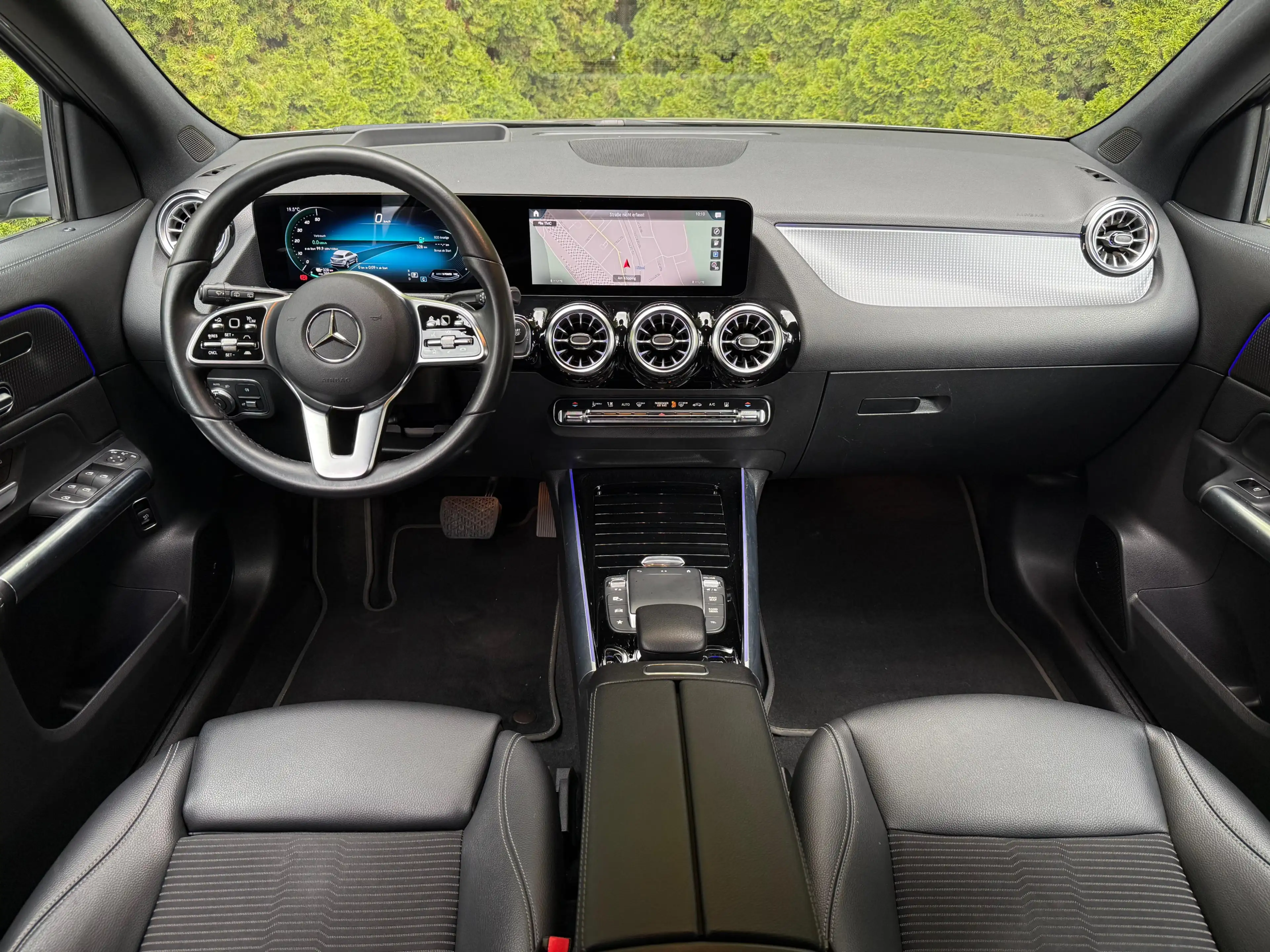 Mercedes-Benz EQA 350 4M Progressive LED+MBUX+KAM+AHK+HuD+DIST — photo 14