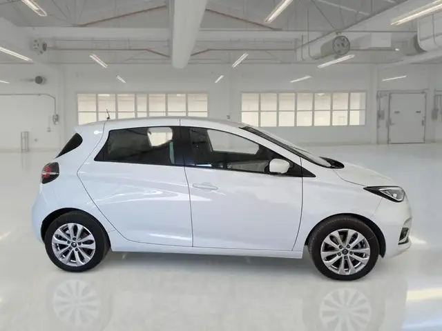 Renault Zoe view 3