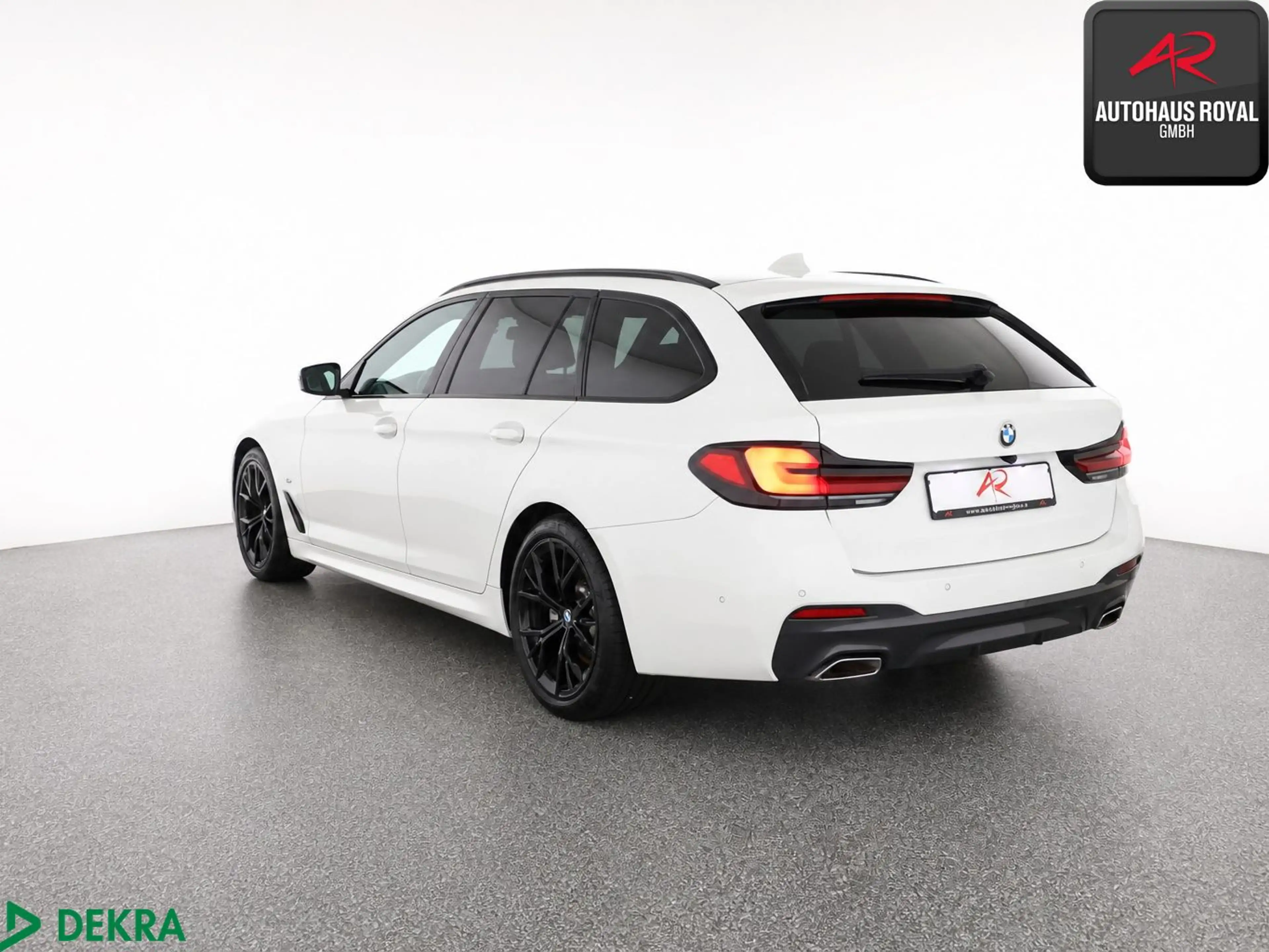 BMW 520 d T M SPORT 360GRAD,KEYLESS,HARMAN/K,AHK,DAB — photo 3