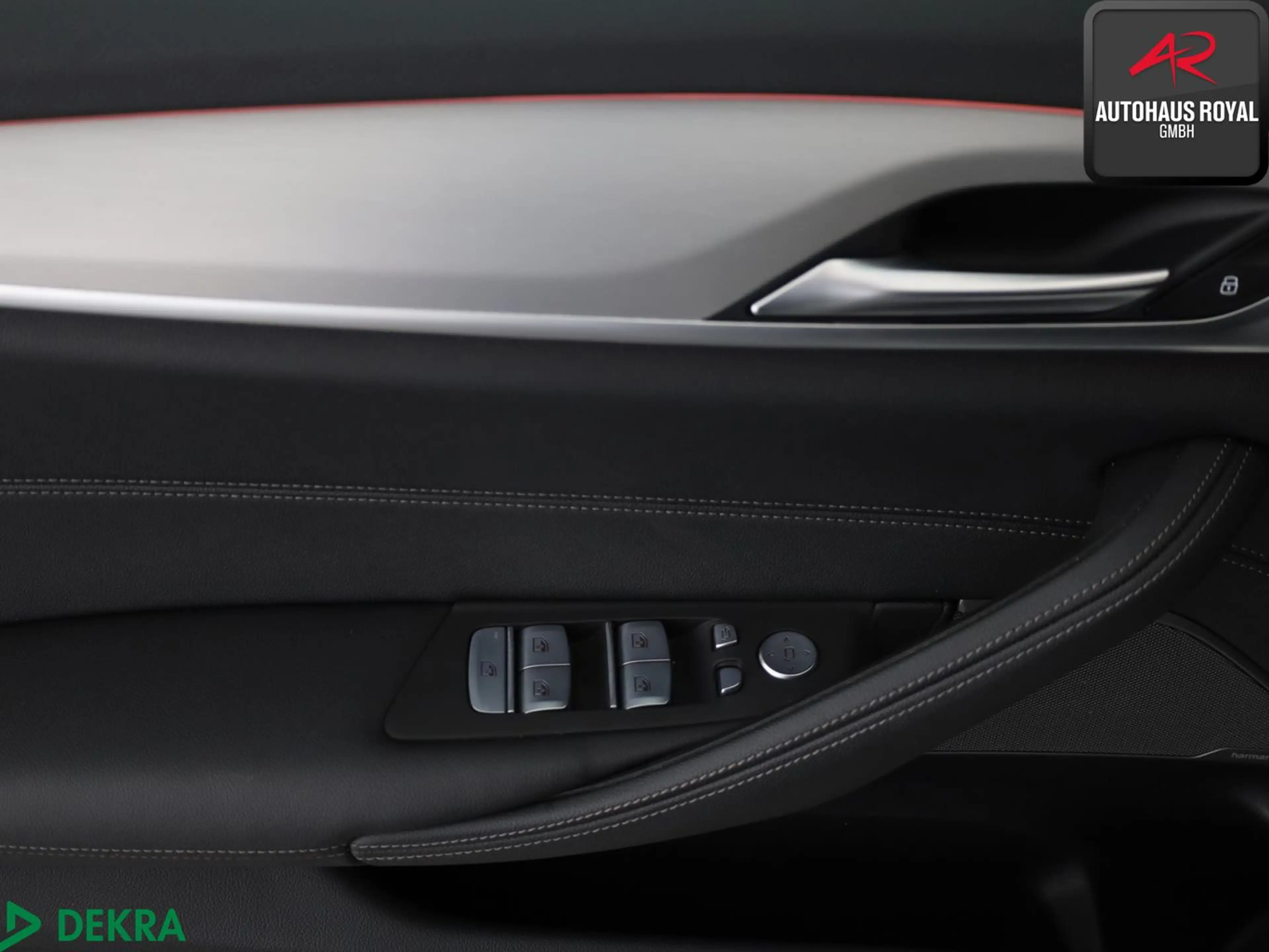 BMW 520 d T M SPORT 360GRAD,KEYLESS,HARMAN/K,AHK,DAB — photo 12