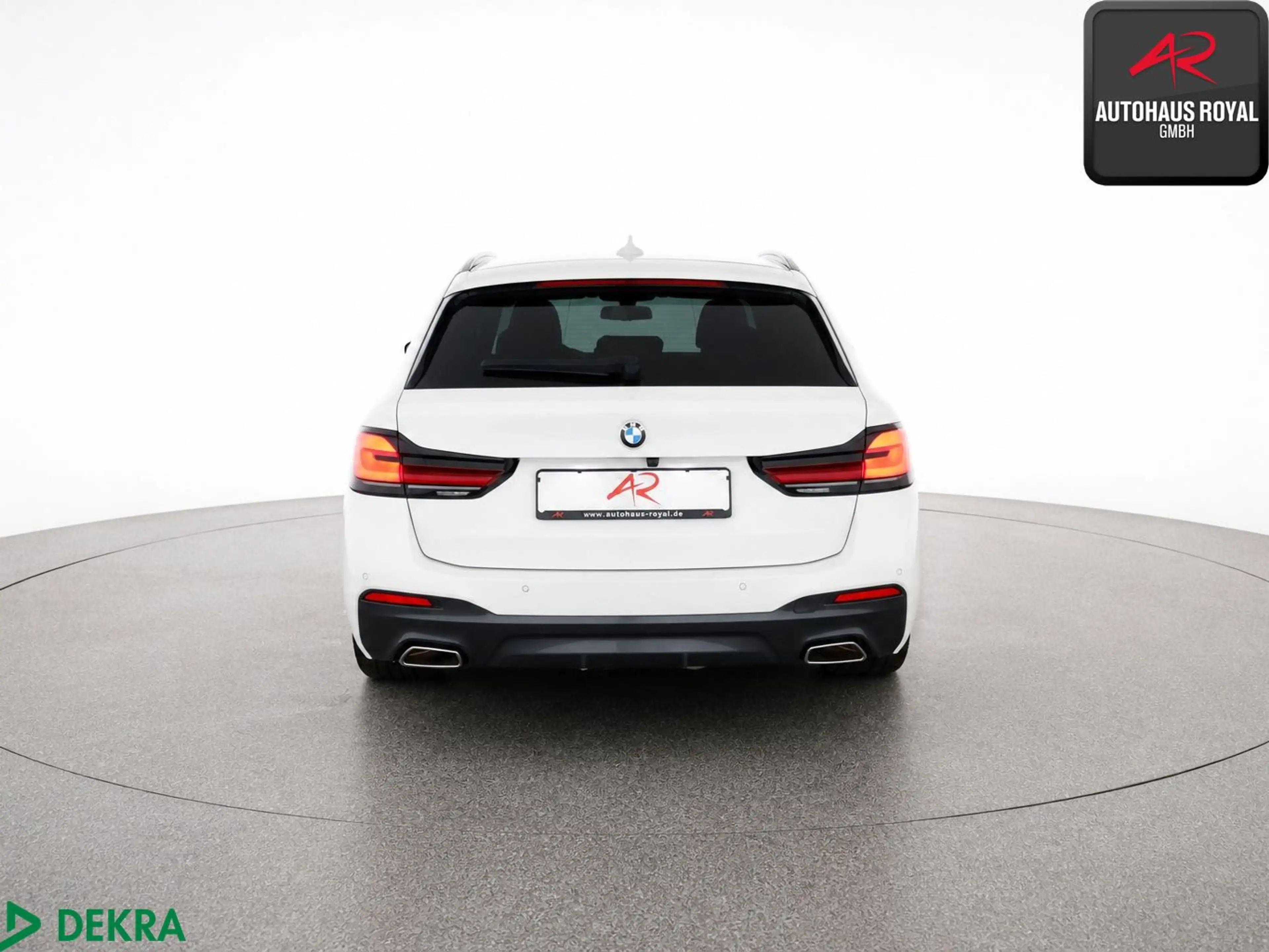 BMW 520 d T M SPORT 360GRAD,KEYLESS,HARMAN/K,AHK,DAB — photo 4