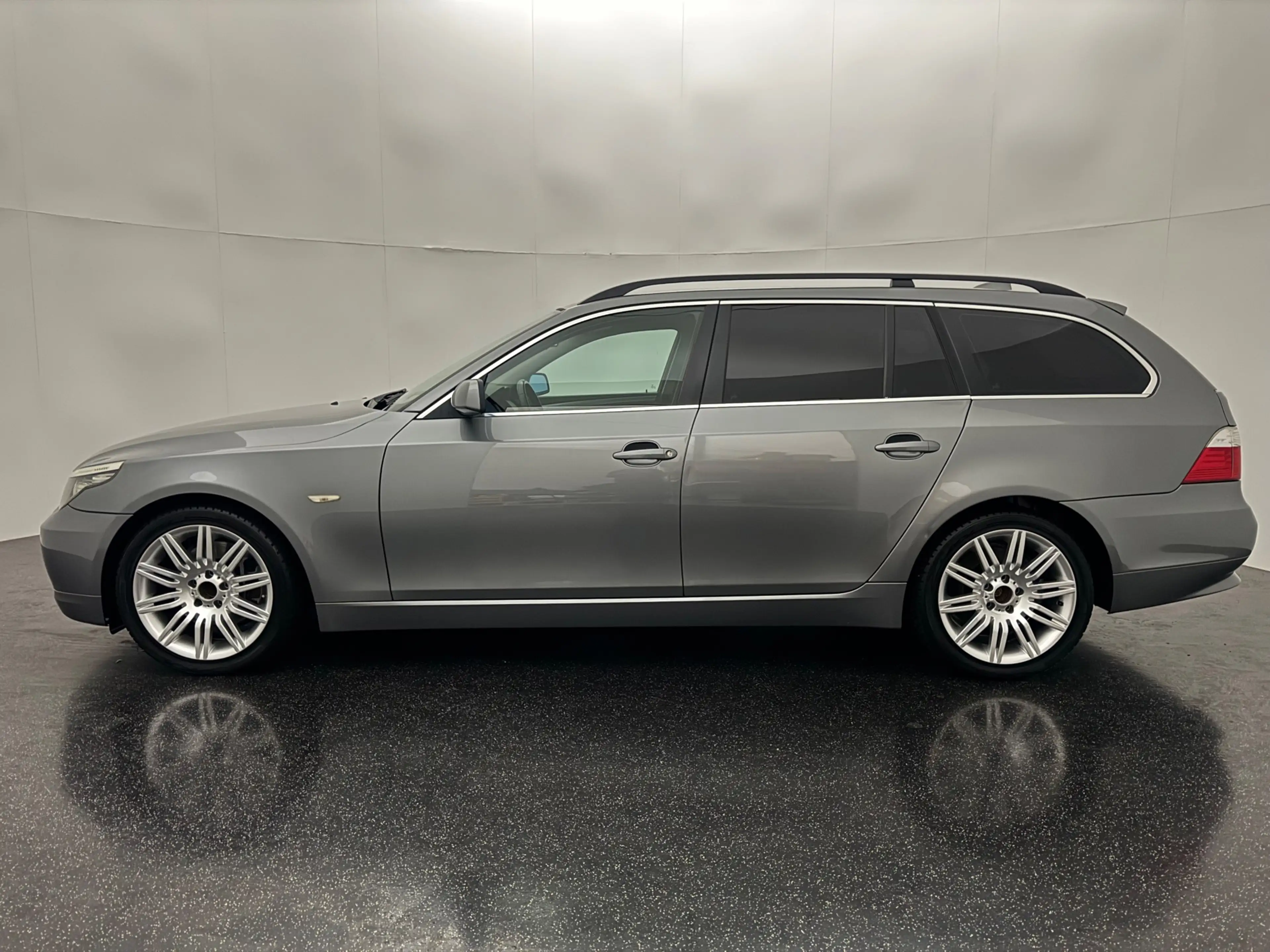 BMW 525 5-serie Touring 525i Executive NAP — photo 5