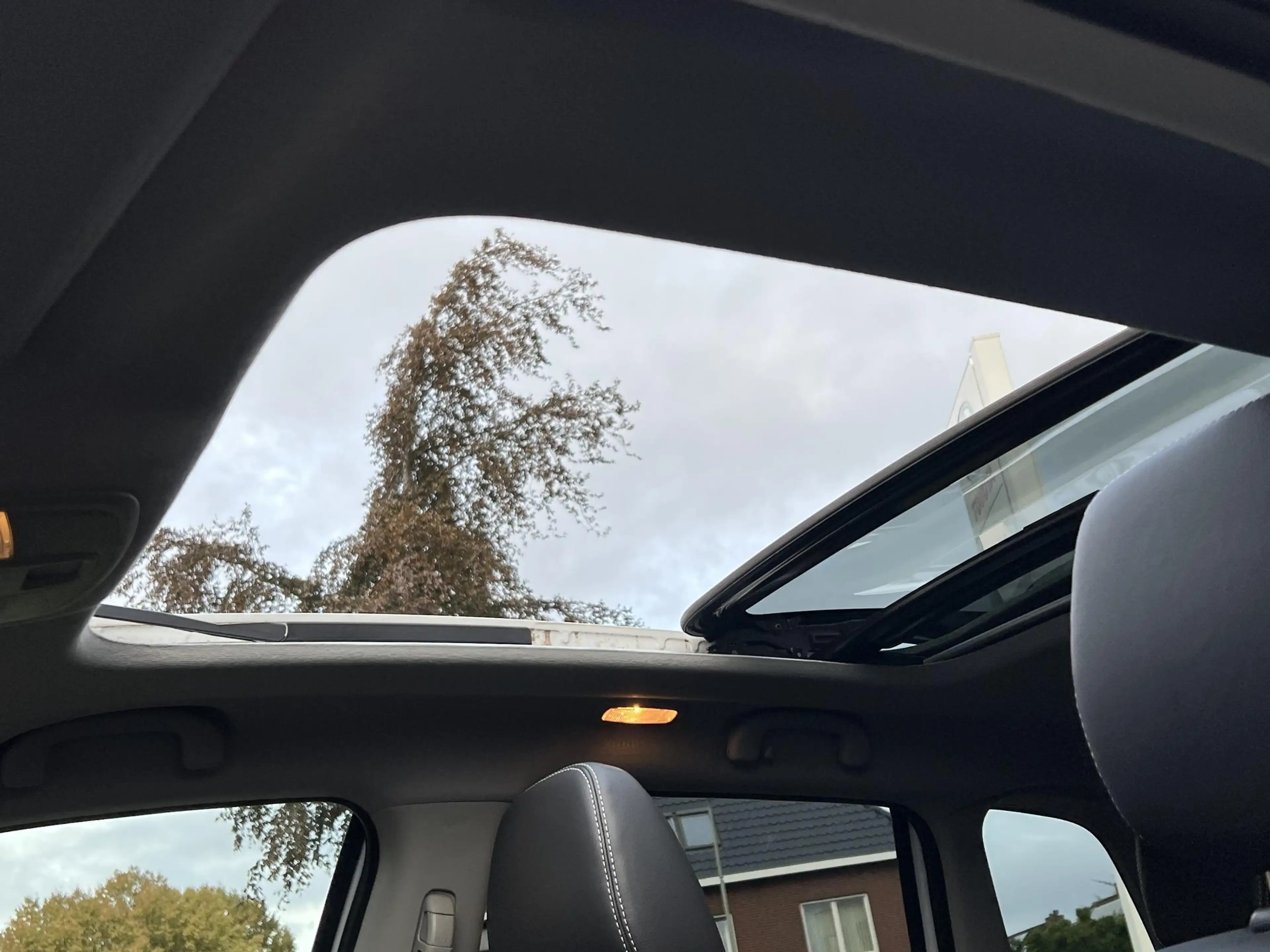 Suzuki Vitara 1.5 Hybrid Style | Trekhaak, Panoramadak, Dodehoek — photo 17