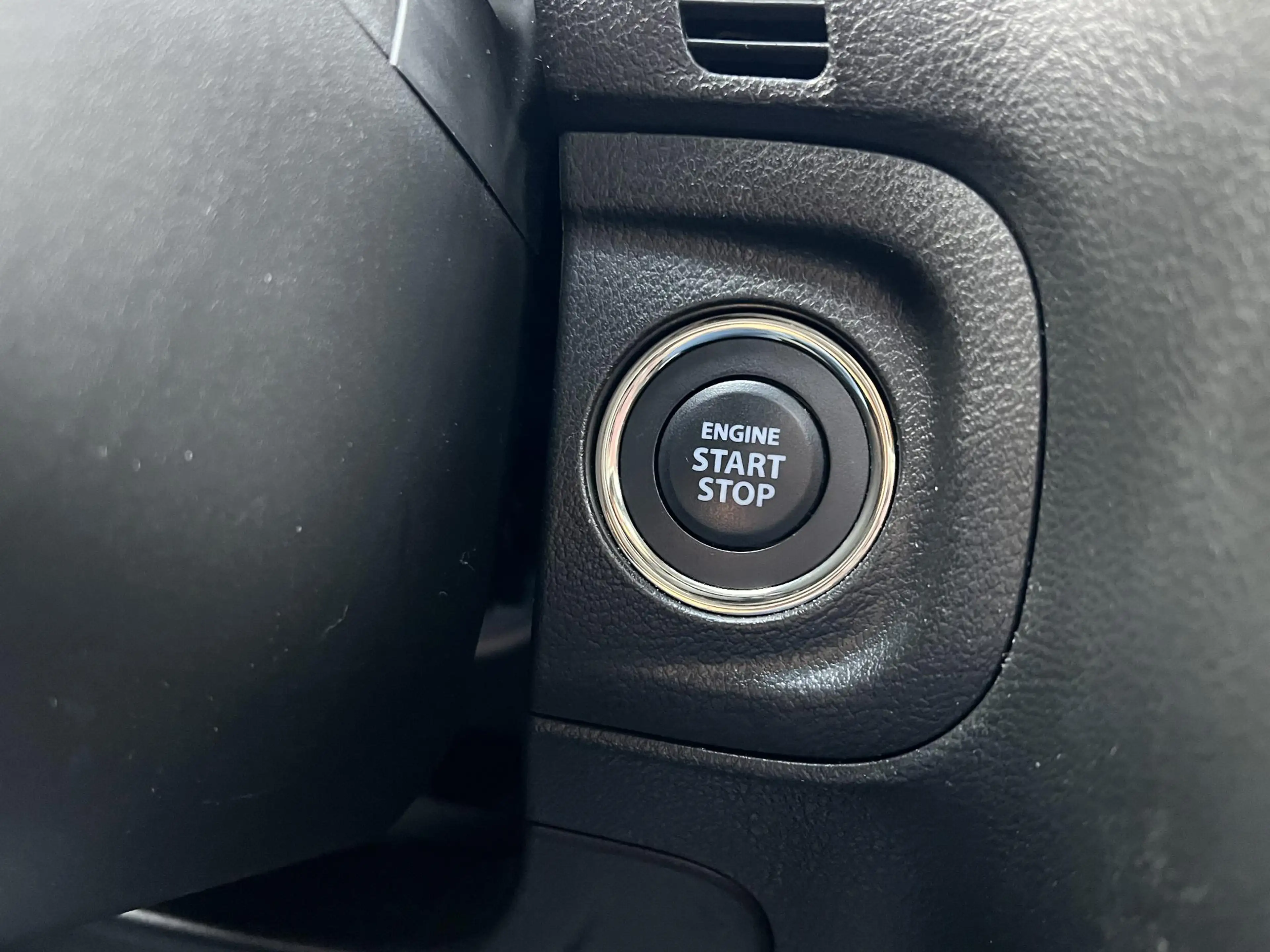 Suzuki Vitara 1.5 Hybrid Style | Trekhaak, Panoramadak, Dodehoek — photo 31