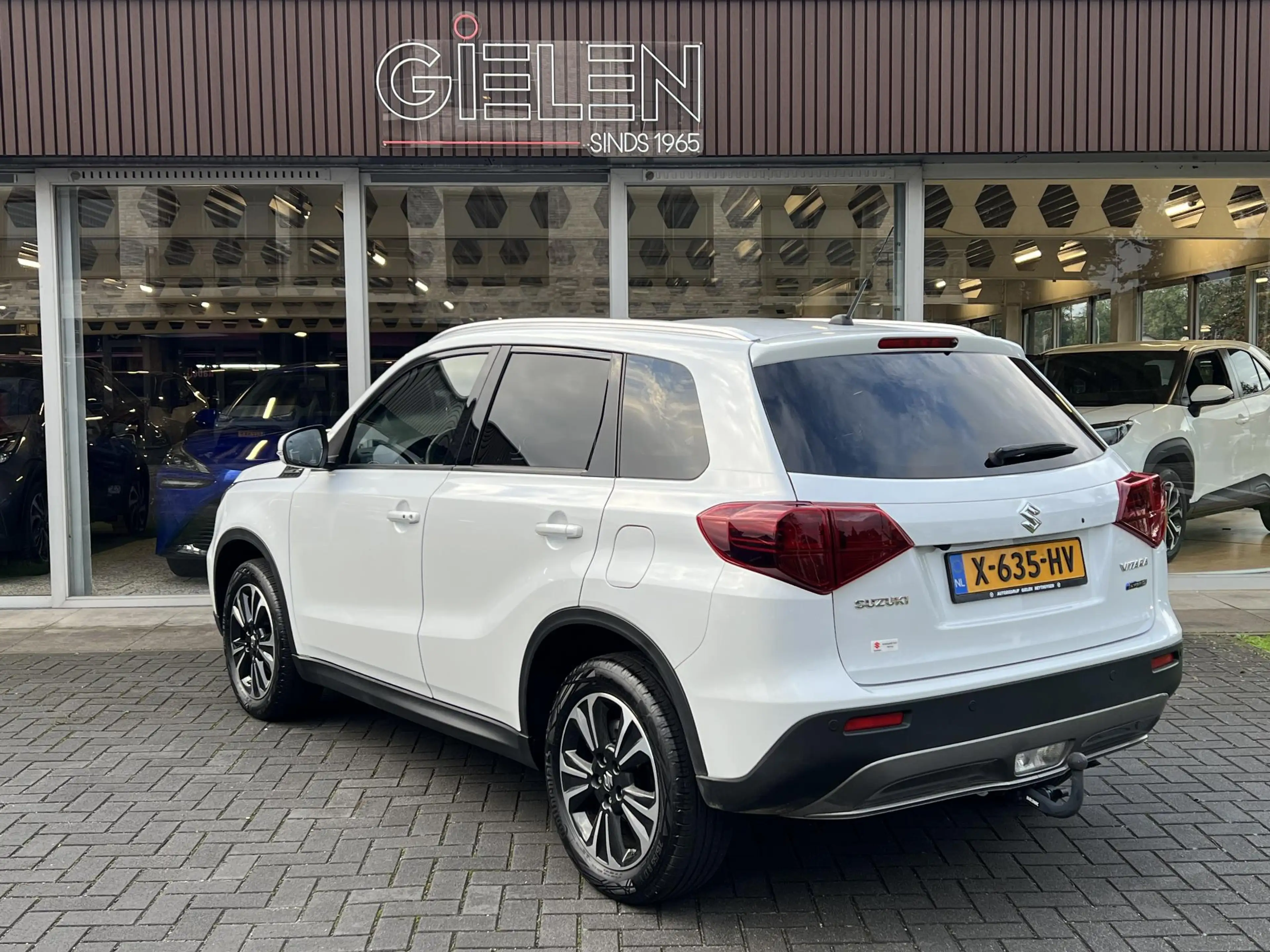 Suzuki Vitara 1.5 Hybrid Style | Trekhaak, Panoramadak, Dodehoek — photo 15