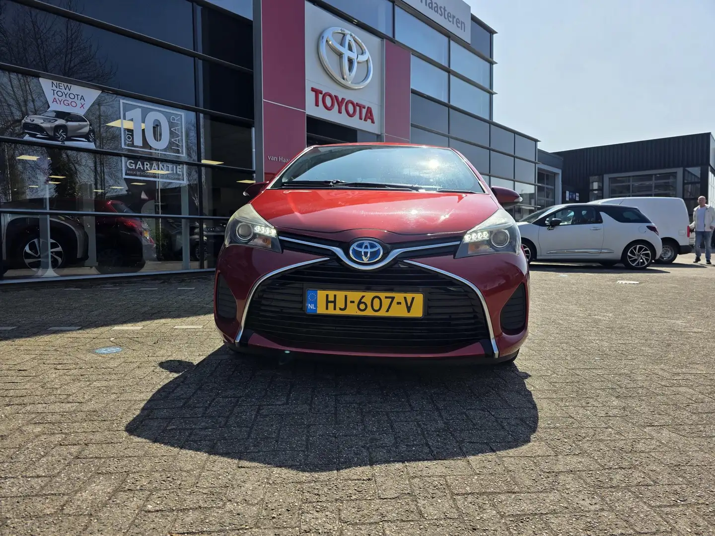 Toyota Yaris 1.5 Full Hybrid Aspiration Rot - 2