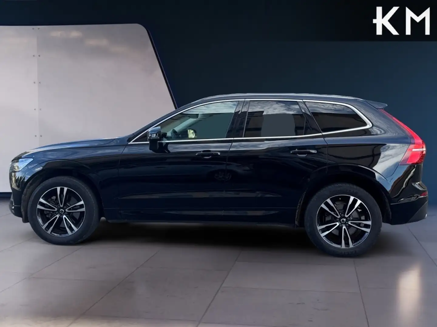 Volvo XC60 B4 Momentum Pro FWD Aut. Negro - 2