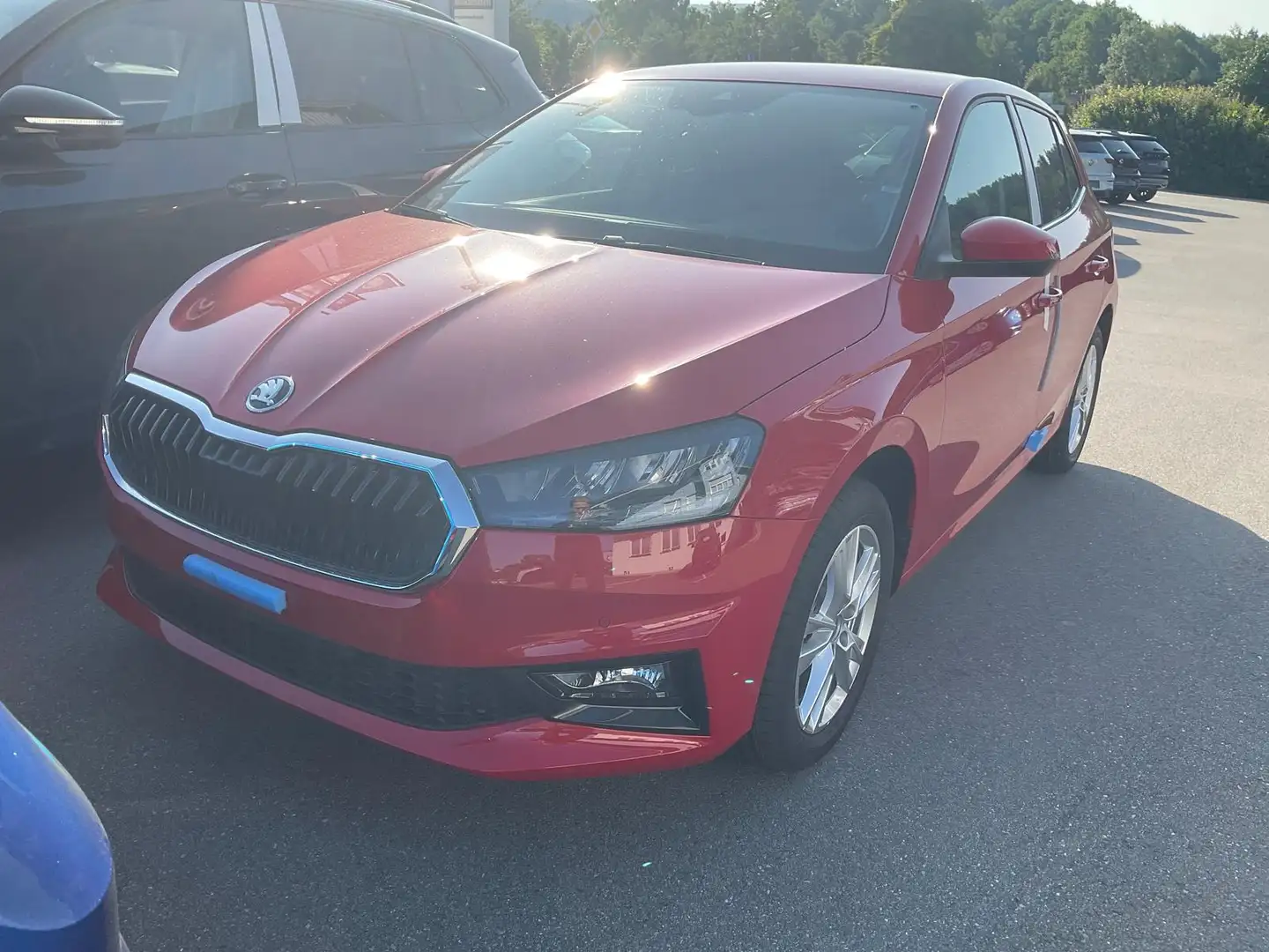 Skoda Fabia 1.0 TSI 130 Jahre, Side, Kamera, 16-Zoll, Winter, Rot - 2