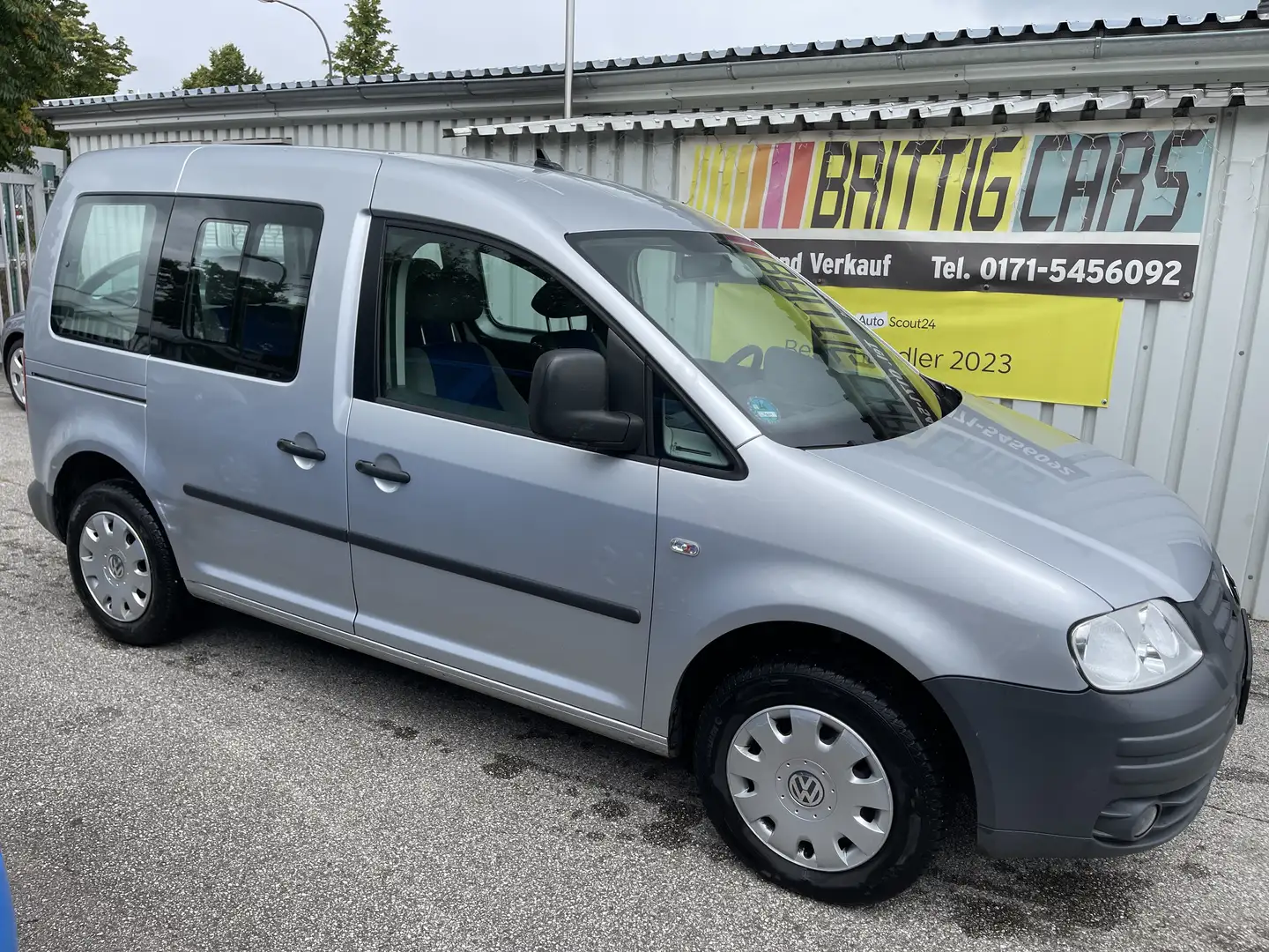 Volkswagen Caddy 1.9 TDI DPF Life (5-Si.)*Klima*SHZ*TÜV 03/26 Argintiu - 2