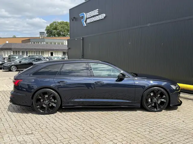 Audi A6 view 9