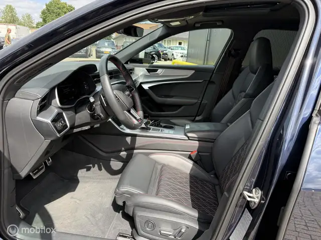 Audi A6 view 11