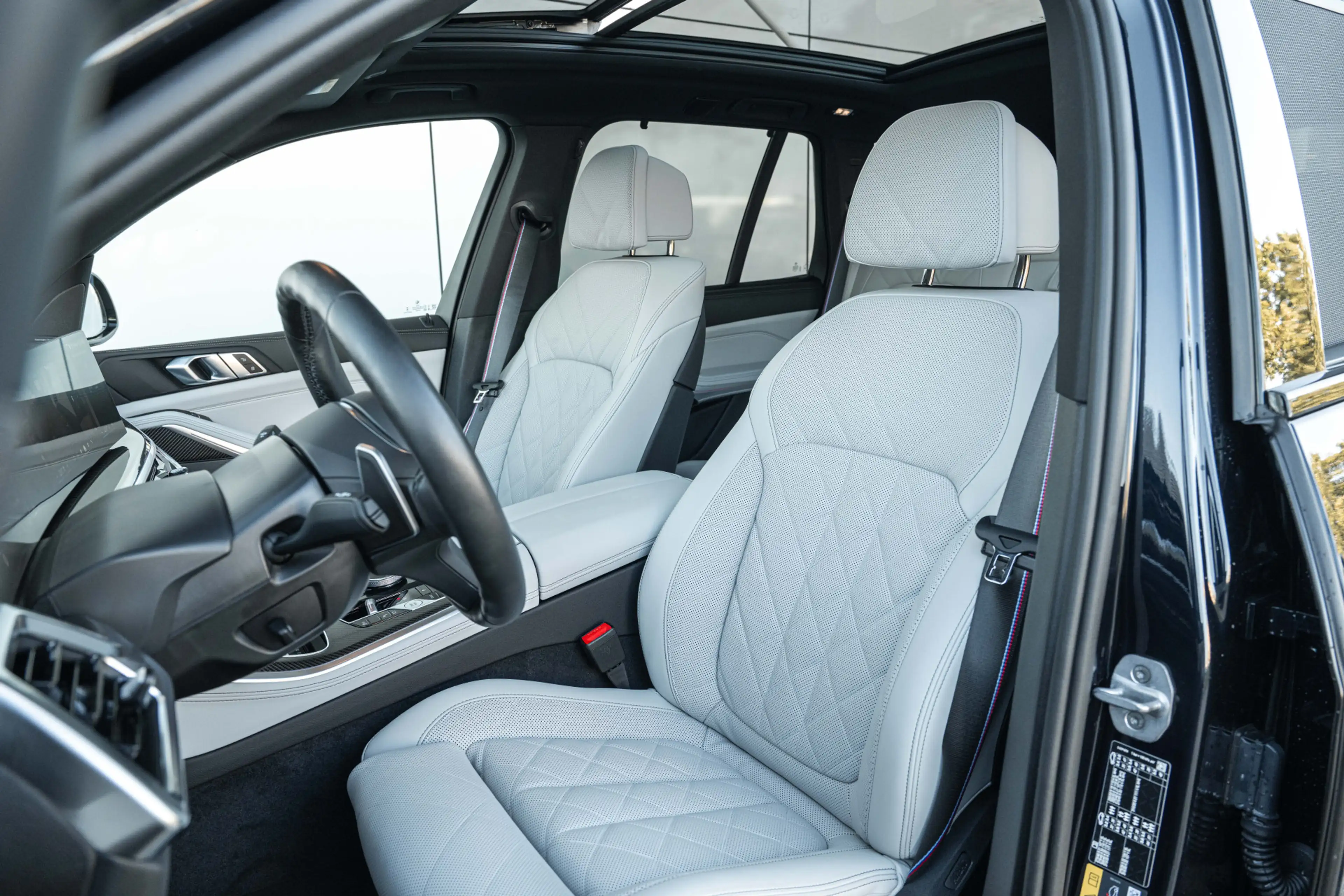 BMW X5 xDrive50e M Sport Automaat / Trekhaak / Panoramada — photo 4