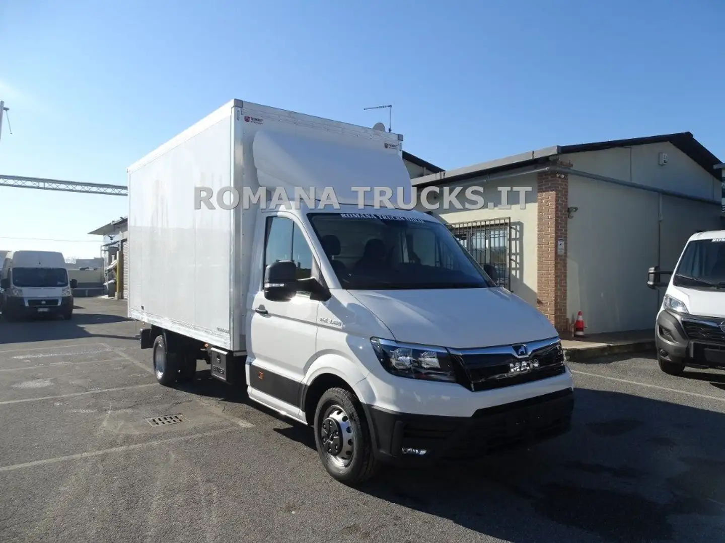 MAN TGE 2.0 TDI 160CV FURGONATURA IN LEGA CON SPONDA Bianco - 1