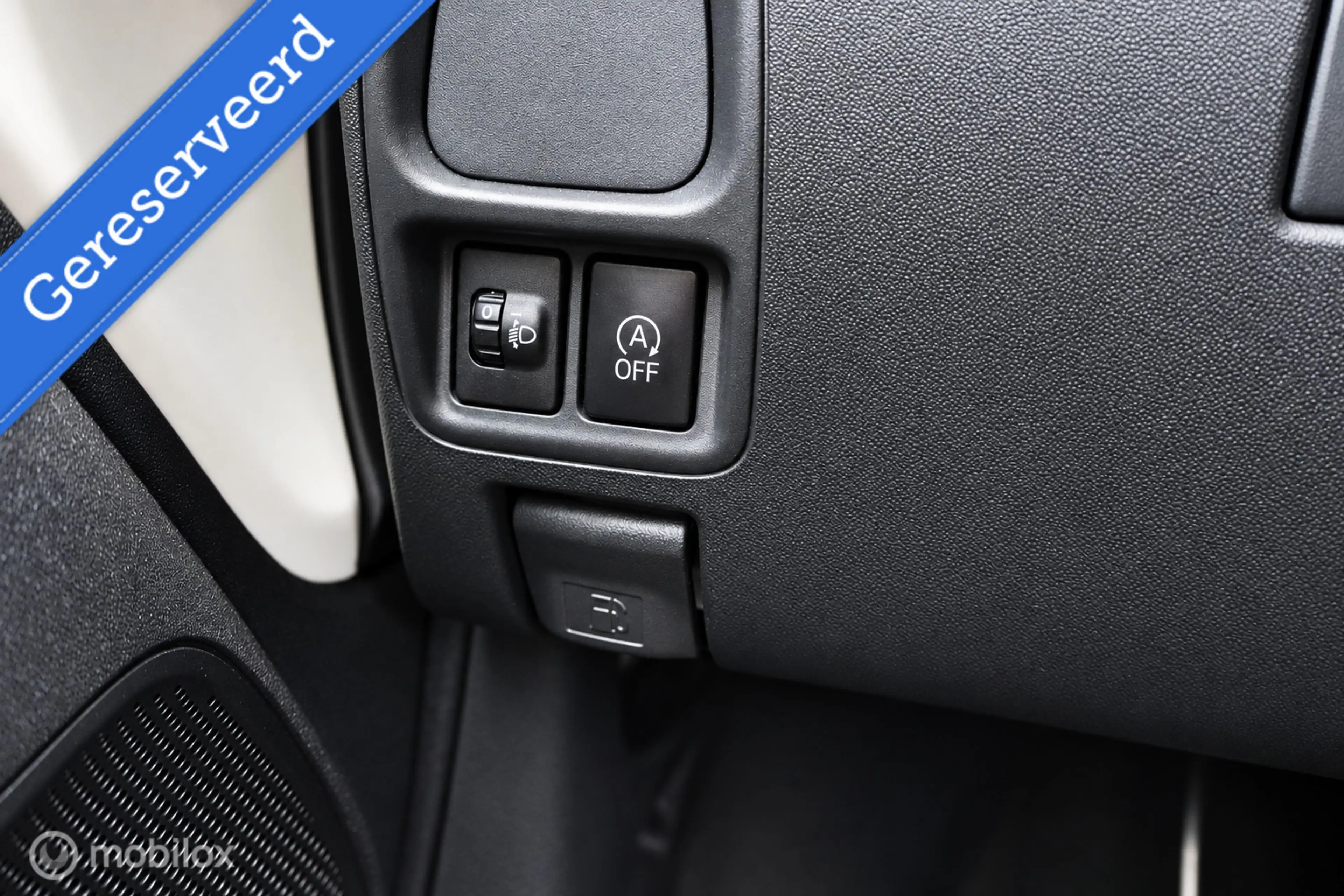 Toyota Aygo 1.0 VVT-i x-now | Start&Stop | ESP | AC | Cruise — photo 13