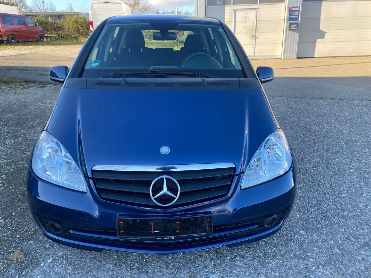 Mercedes-Benz A 160 BlueEFFICIENCY Klima,Sitzheizung,Radio Nav Blau - 2