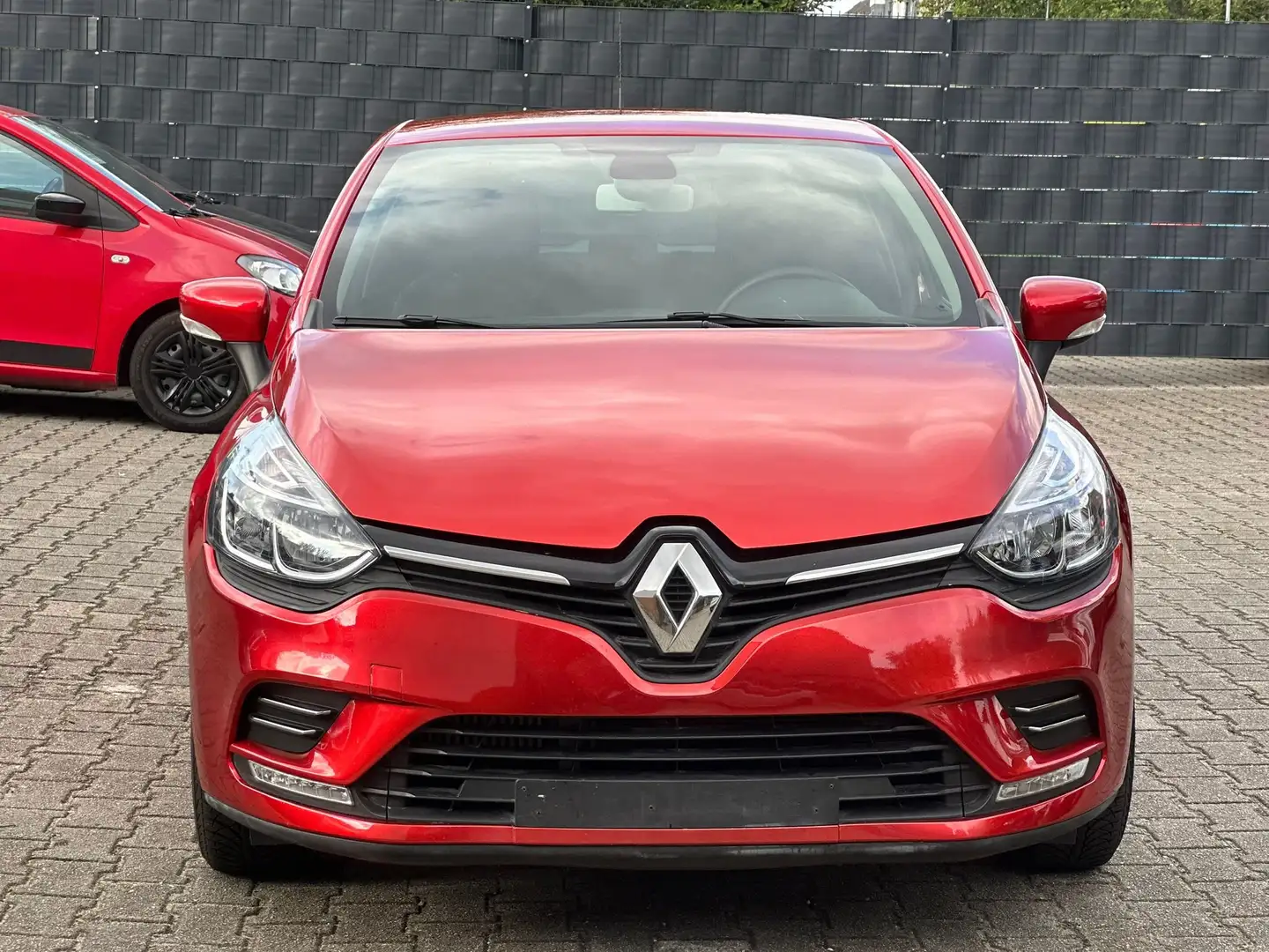 Renault Clio TCe 90 Start Rot - 1