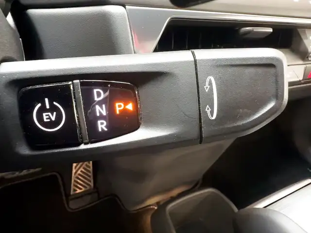 Kia Ev9 view 13