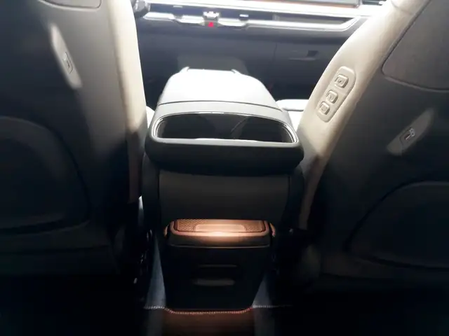 Kia Ev9 view 14
