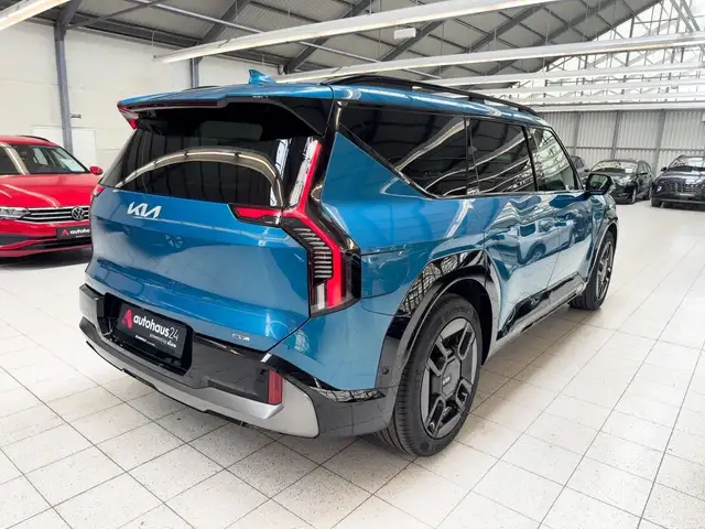 Kia Ev9 view 5