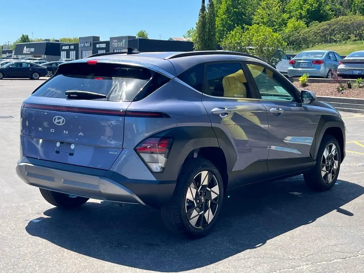 Hyundai KONA снимка Hyundai KONA