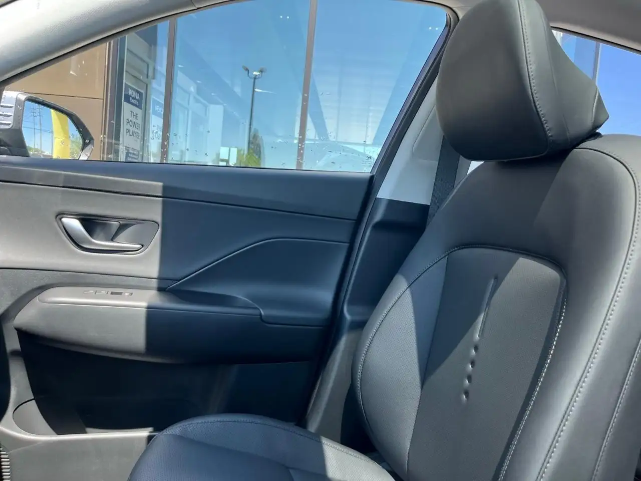 Hyundai KONA снимка Hyundai KONA