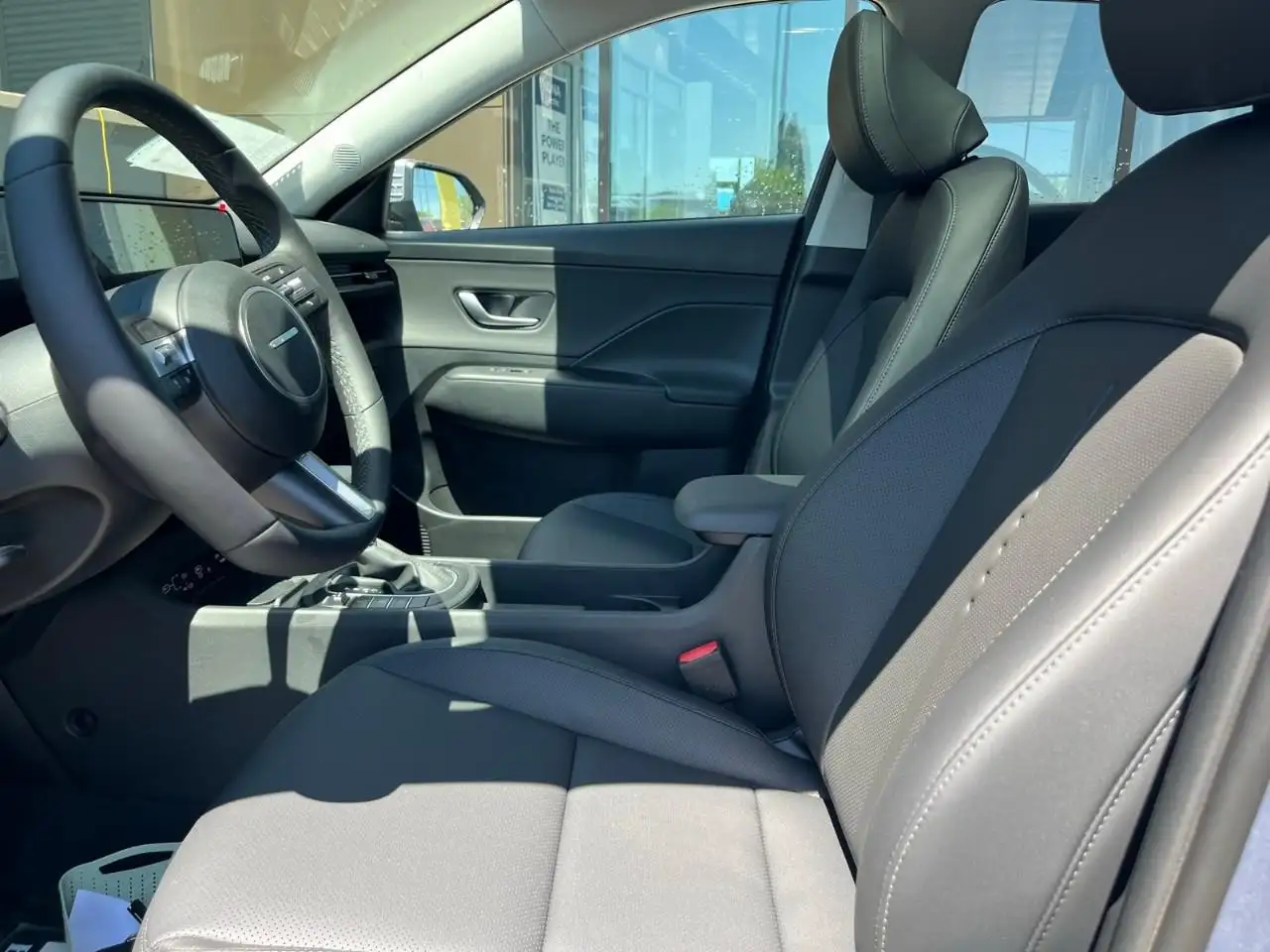 Hyundai KONA снимка Hyundai KONA