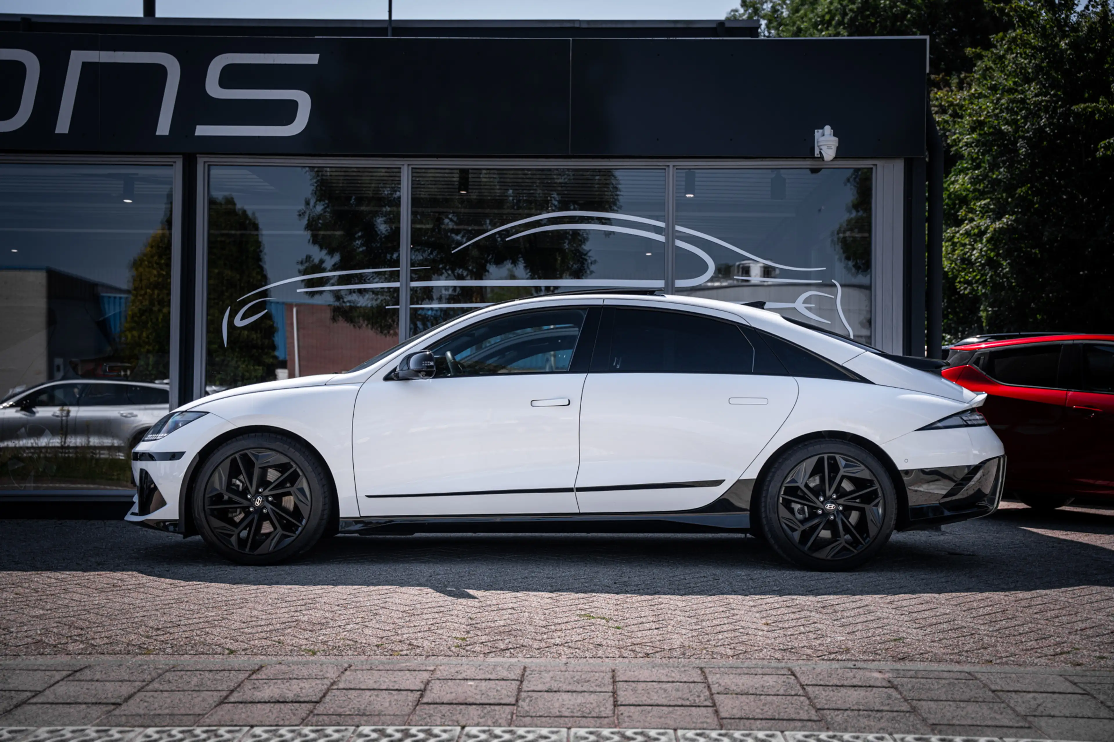 Hyundai IONIQ 6 First Edition AWD 77.4 kWh|Pano|100% SOH|Stoel/stu — photo 5