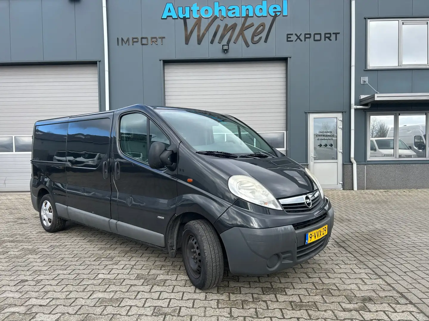 Opel Vivaro 2.0 CDTI LANG AIRCO 84KW Nero - 1