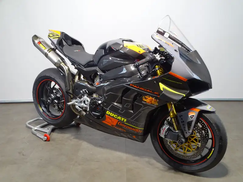 Ducati Panigale V4 R - foto 2