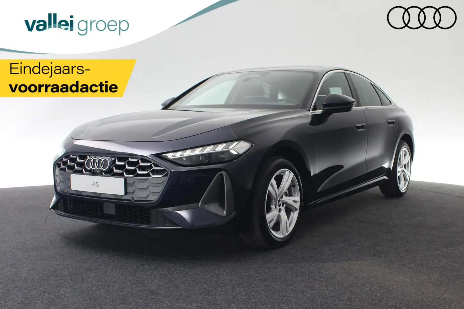Audi A5 Limousine 35 TFSI 150 PK Advanced edition Audi A5 Blauw - 1