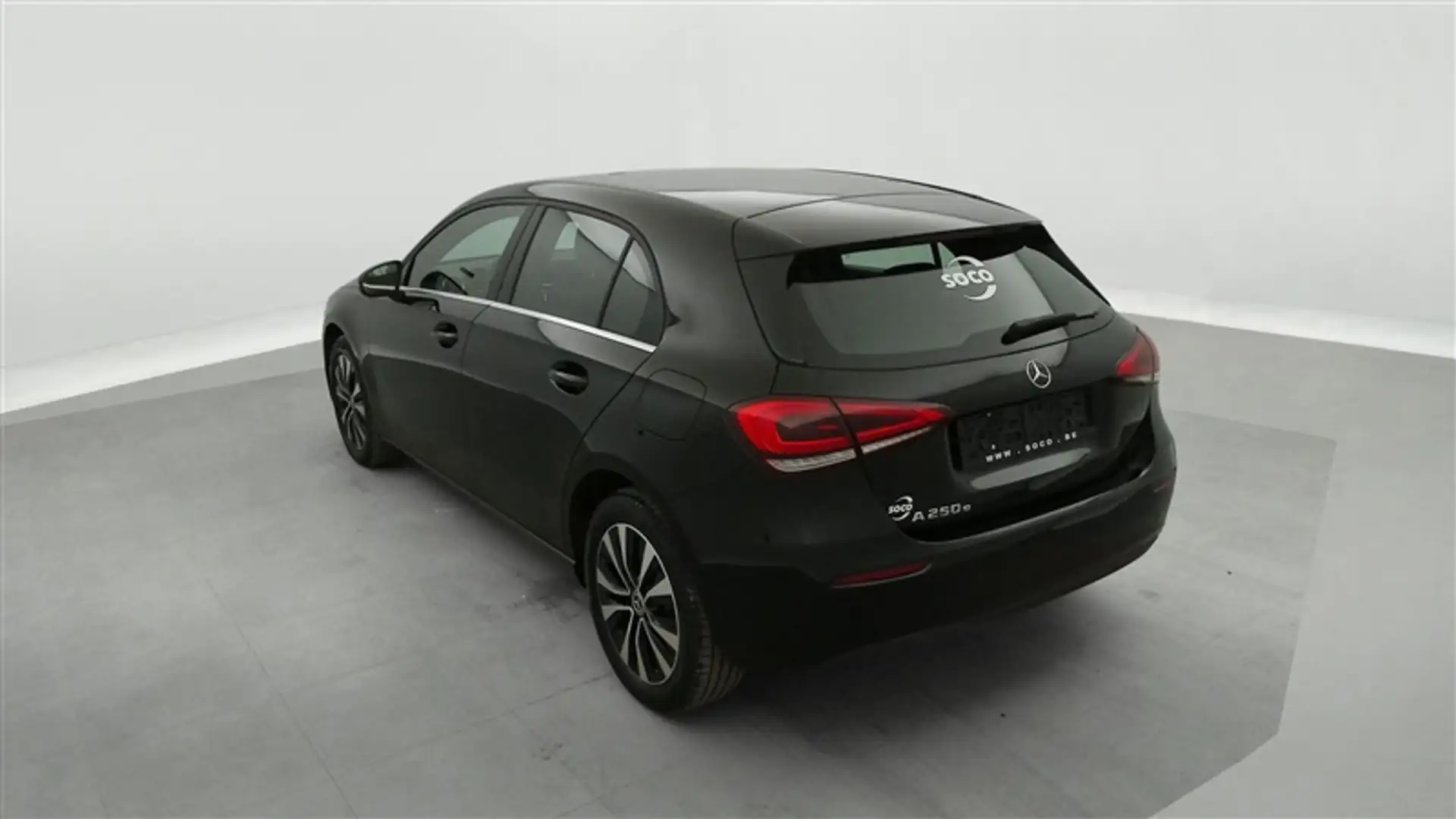 Mercedes-Benz A 250 A 250 e PHEV Business solution Noir - 2