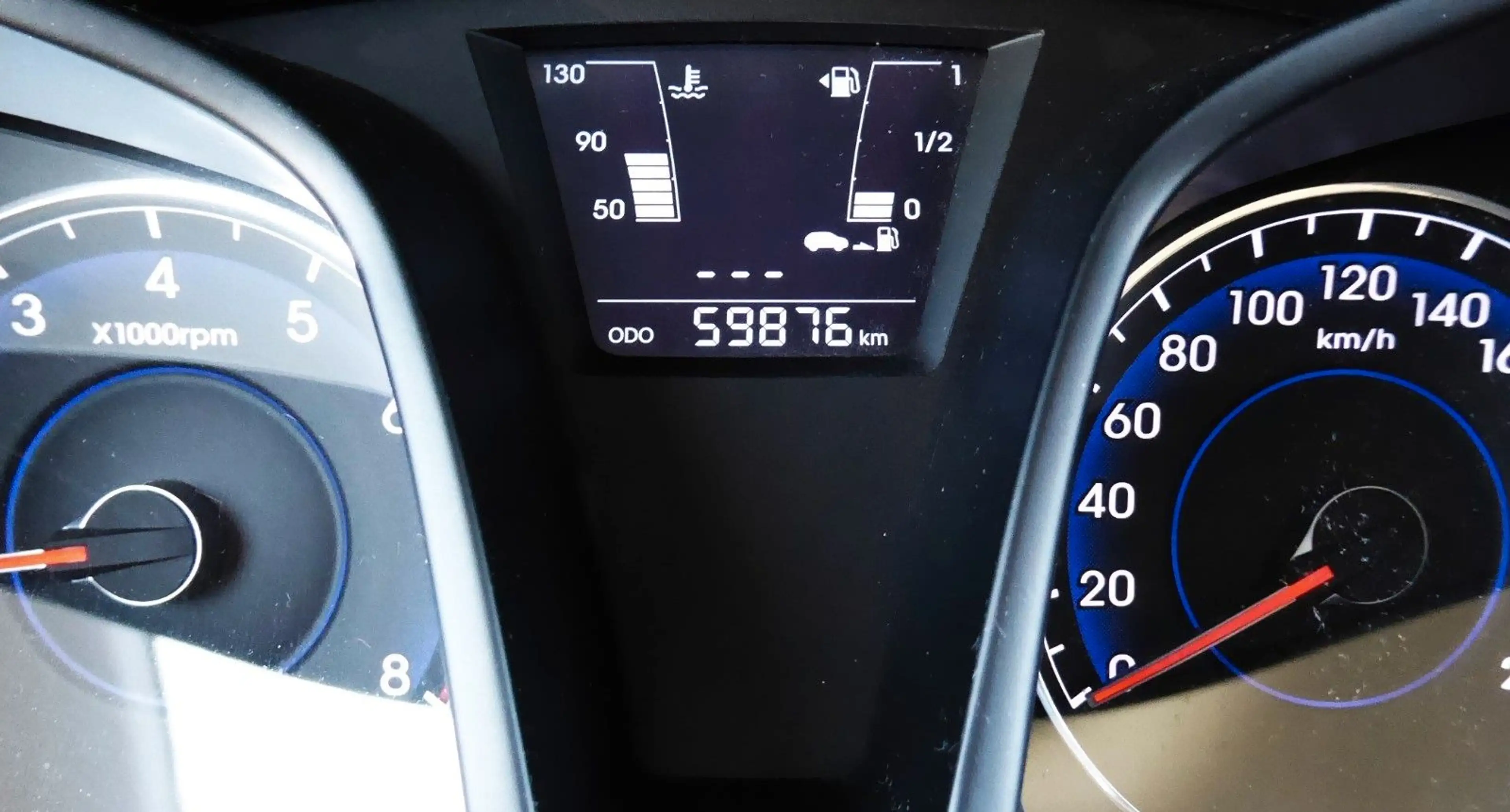 Hyundai iX20 FIFA world Cup EditionKlima,Alu,BC,PDC,Eu5 — photo 14