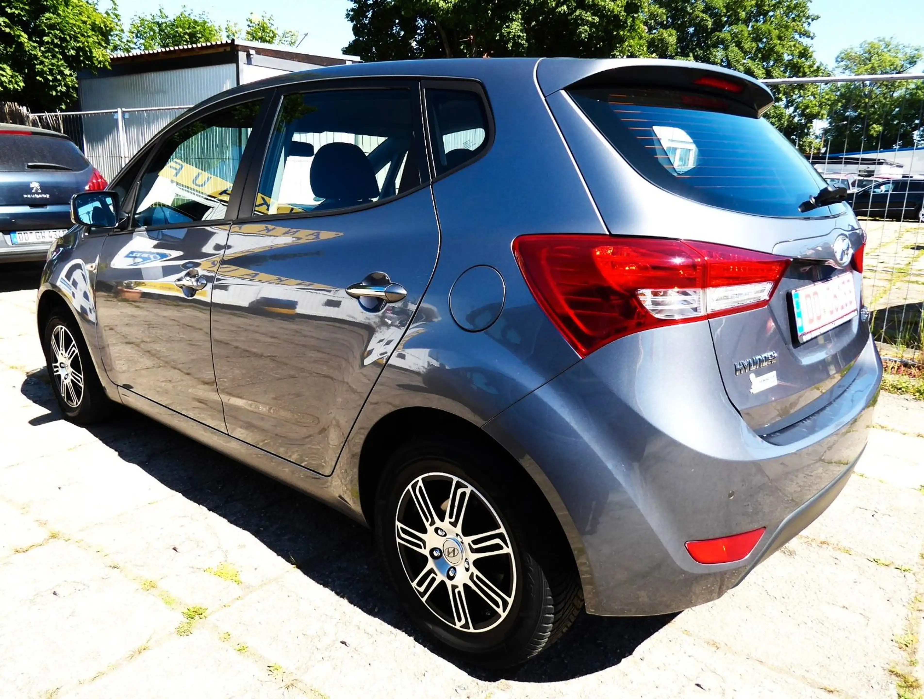 Hyundai iX20 FIFA world Cup EditionKlima,Alu,BC,PDC,Eu5 — photo 6