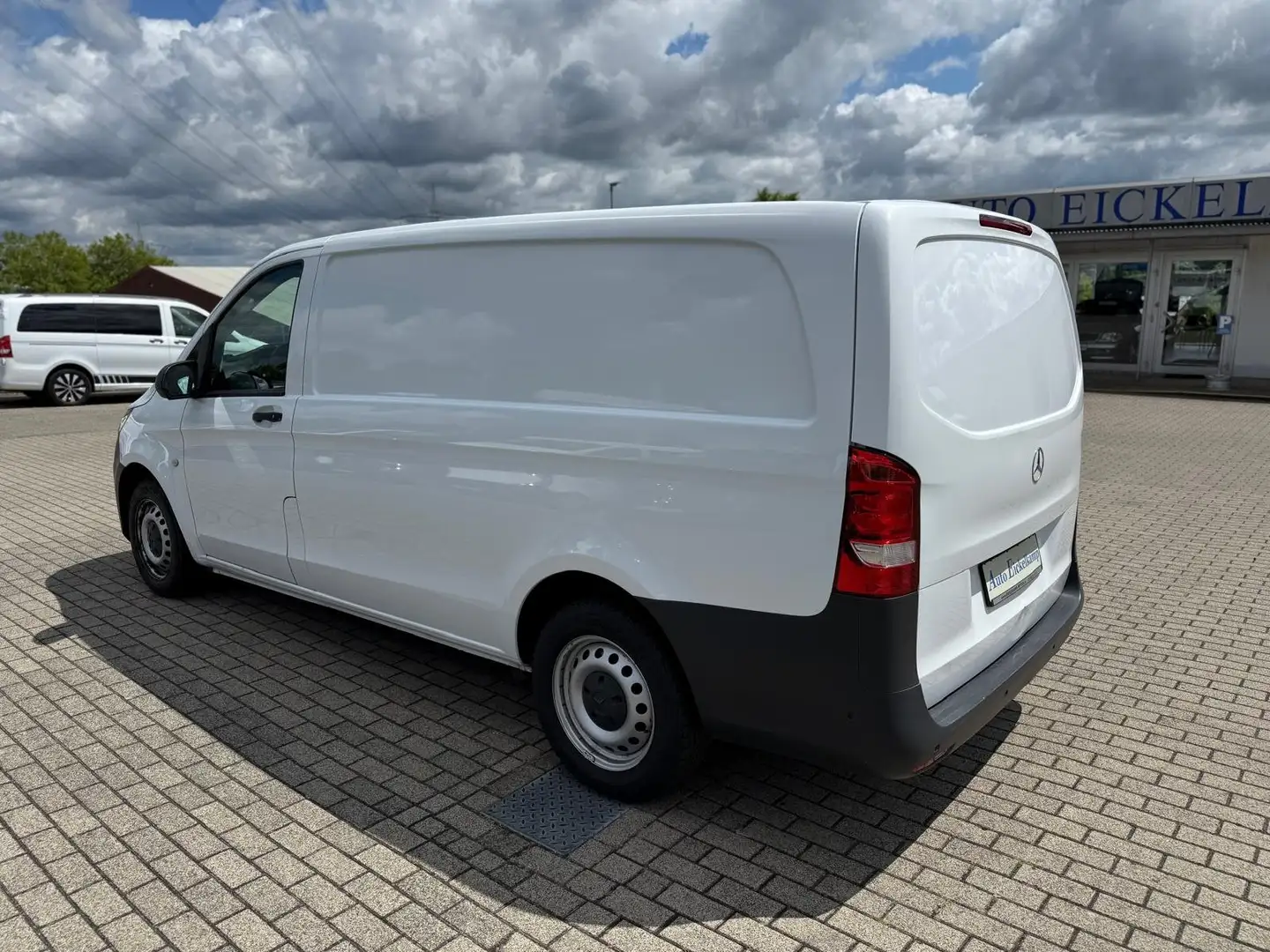 Mercedes-Benz Vito 114 BT Kasten lang WERKSTATTAUSBAU PTS Weiß - 2