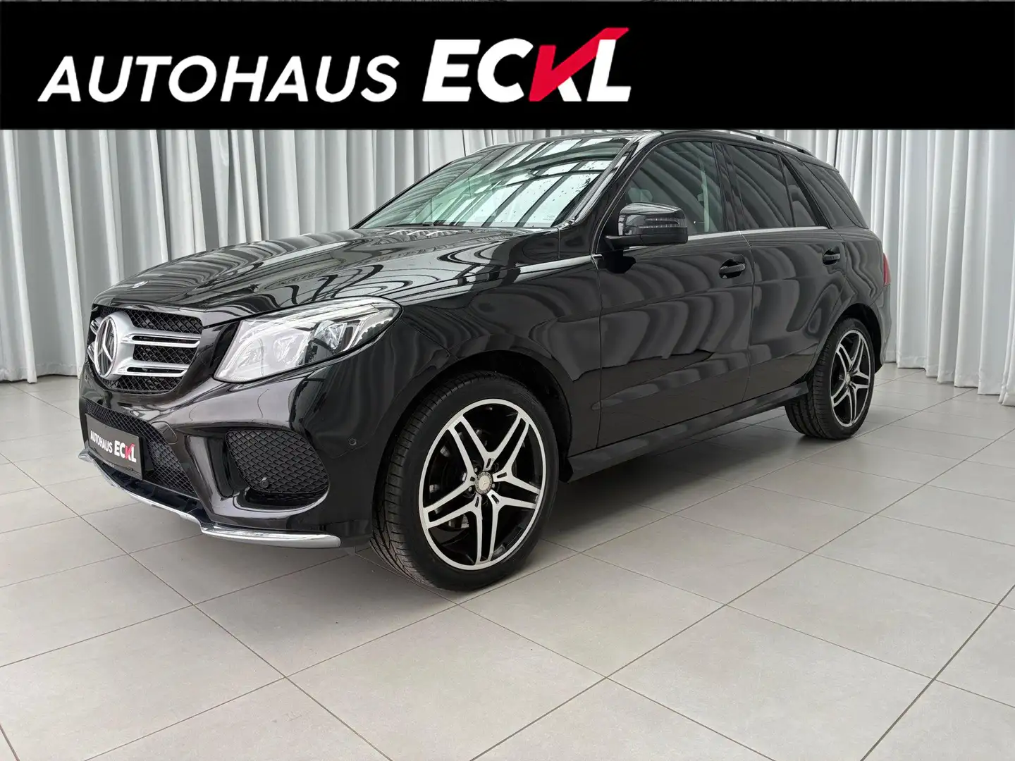 Mercedes-Benz GLE 350 d 4MATIC Schwarz - 1